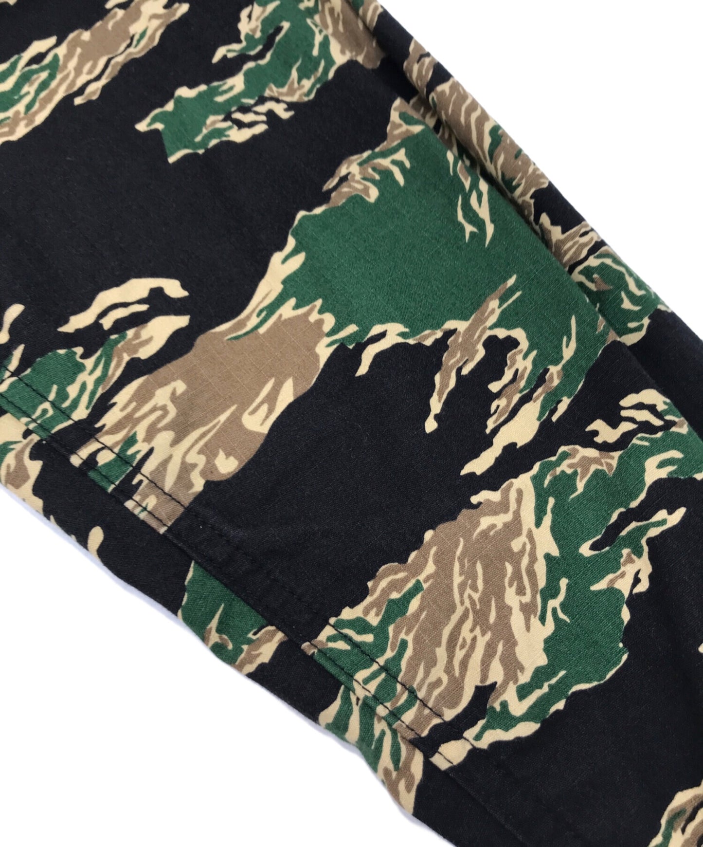 [Pre-owned] A BATHING APE Tiger Camo Military Shirt 001SHK201004F