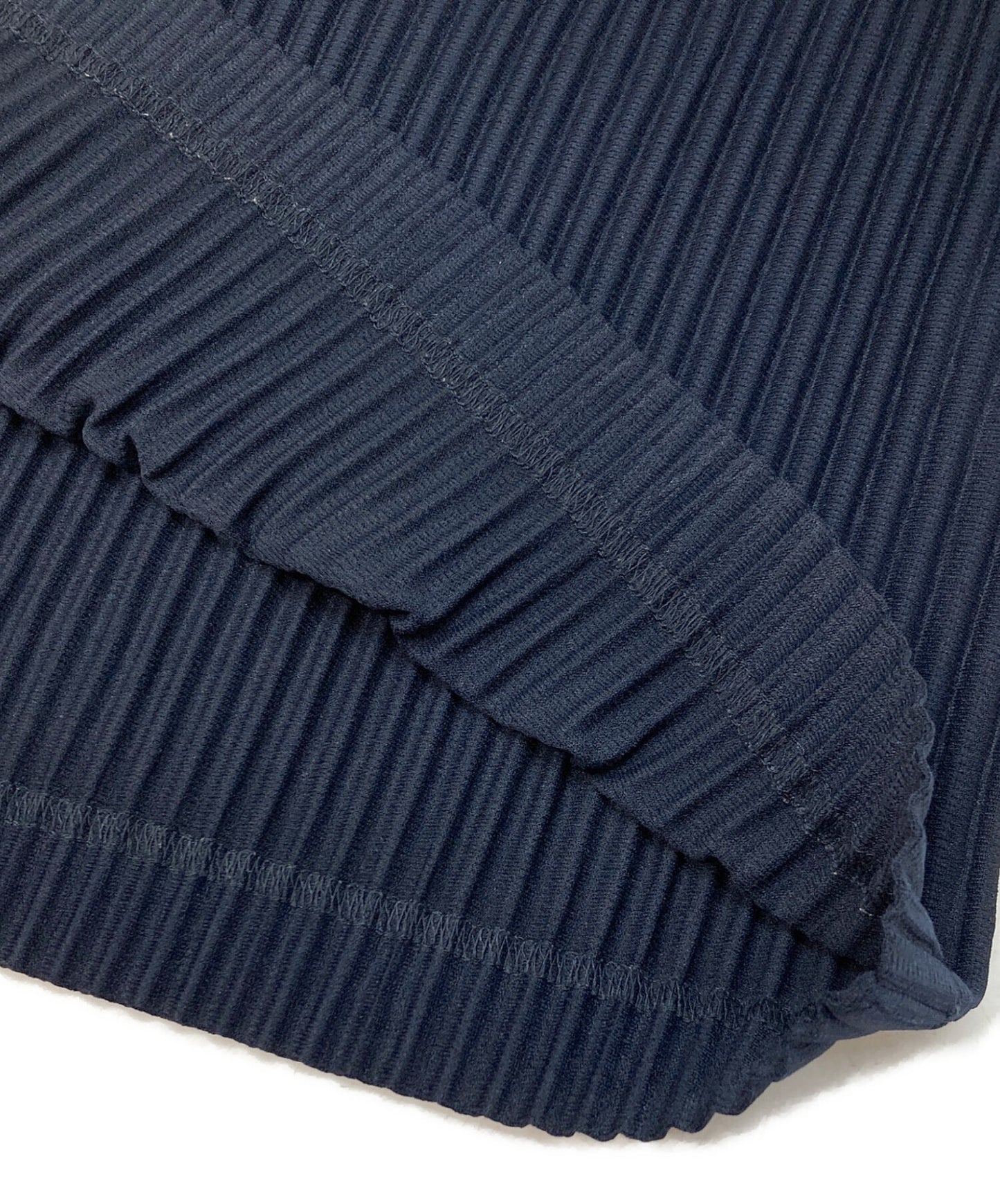 [Pre-owned] HOMME PLISSE ISSEY MIYAKE Pleated long sleeve cut and sewn HP55JK421