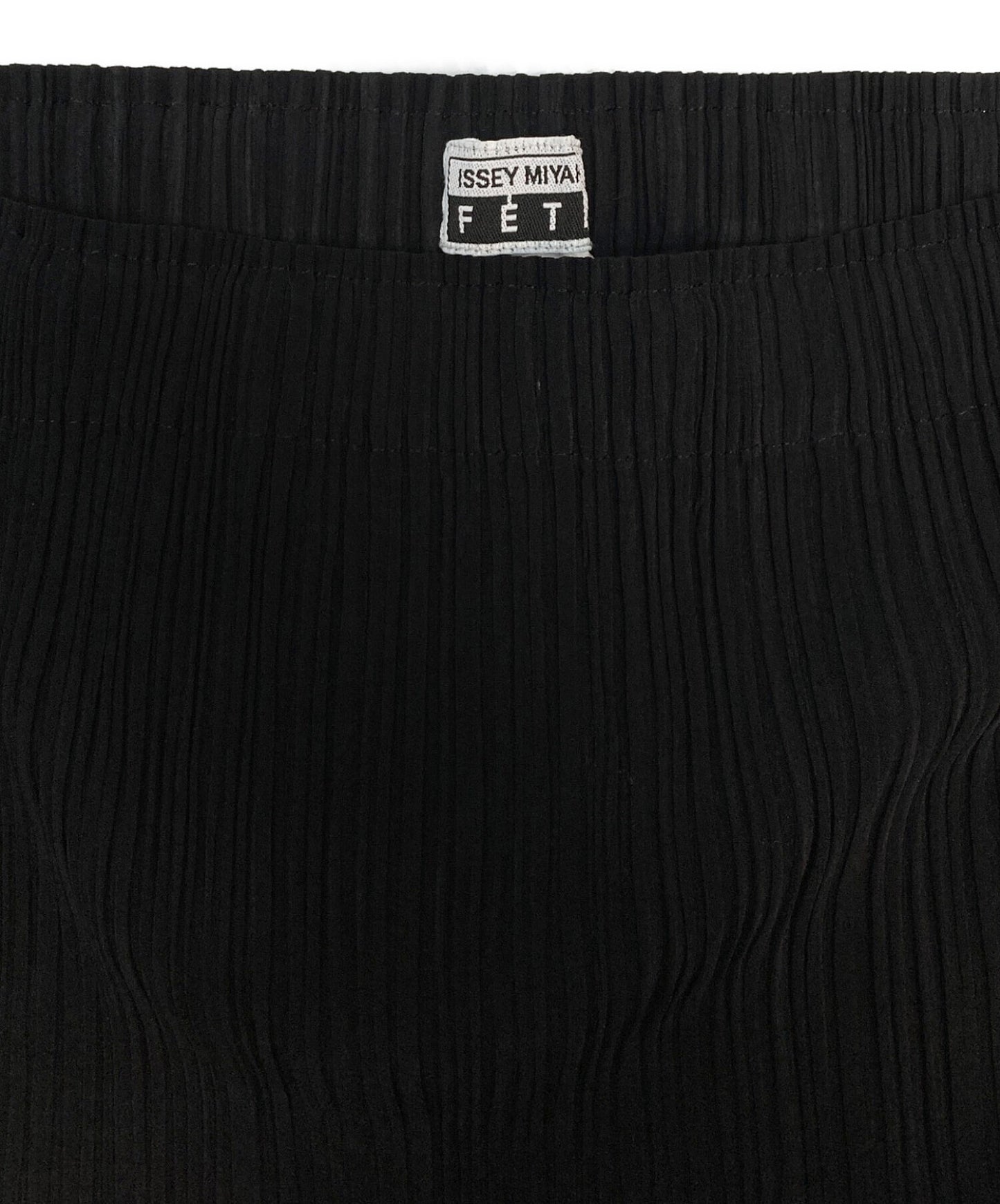 [Pre-owned] ISSEY MIYAKE FETE Diamond-patterned deformed pleated skirt IF52FG752