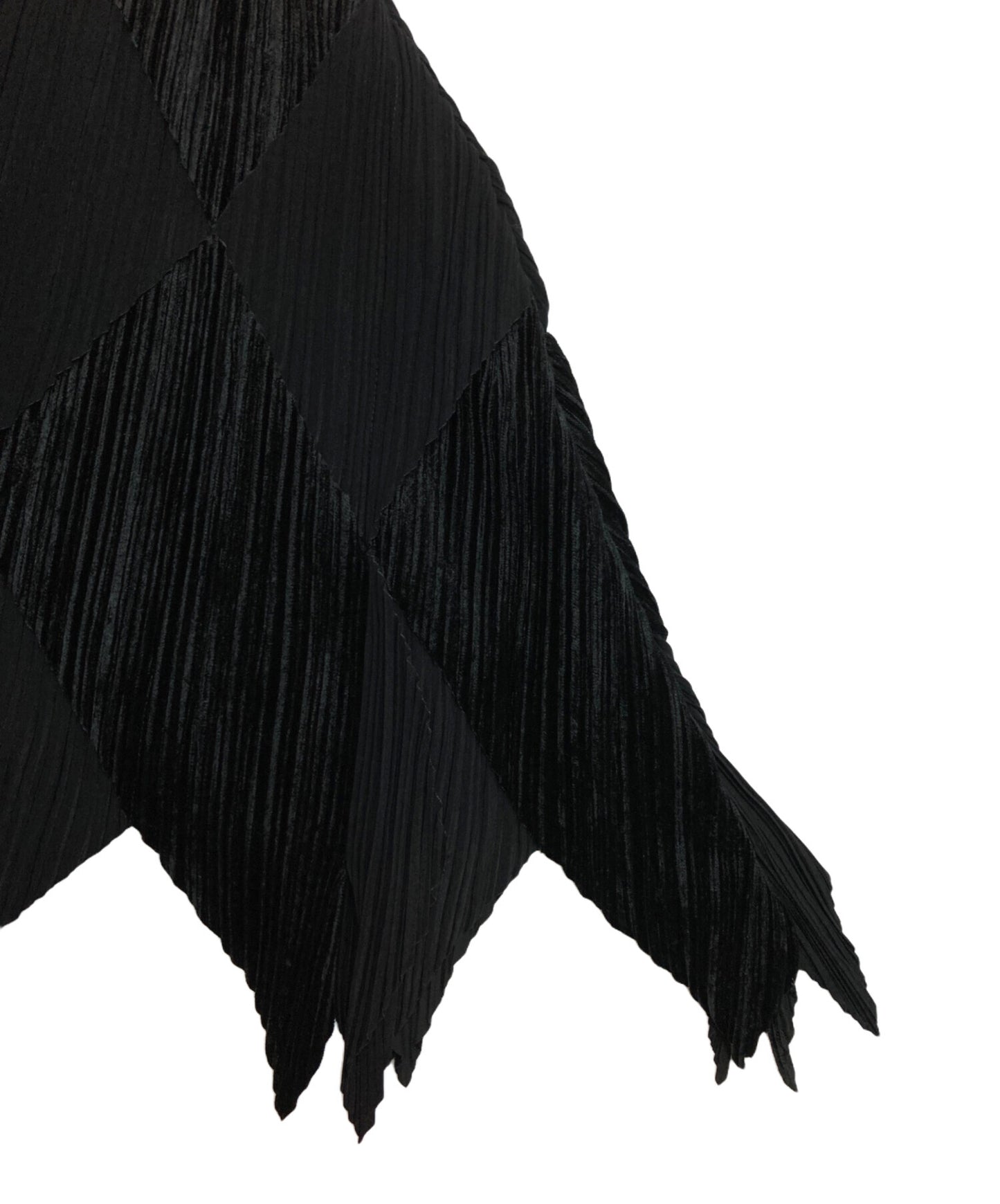 [Pre-owned] ISSEY MIYAKE FETE Diamond-patterned deformed pleated skirt IF52FG752