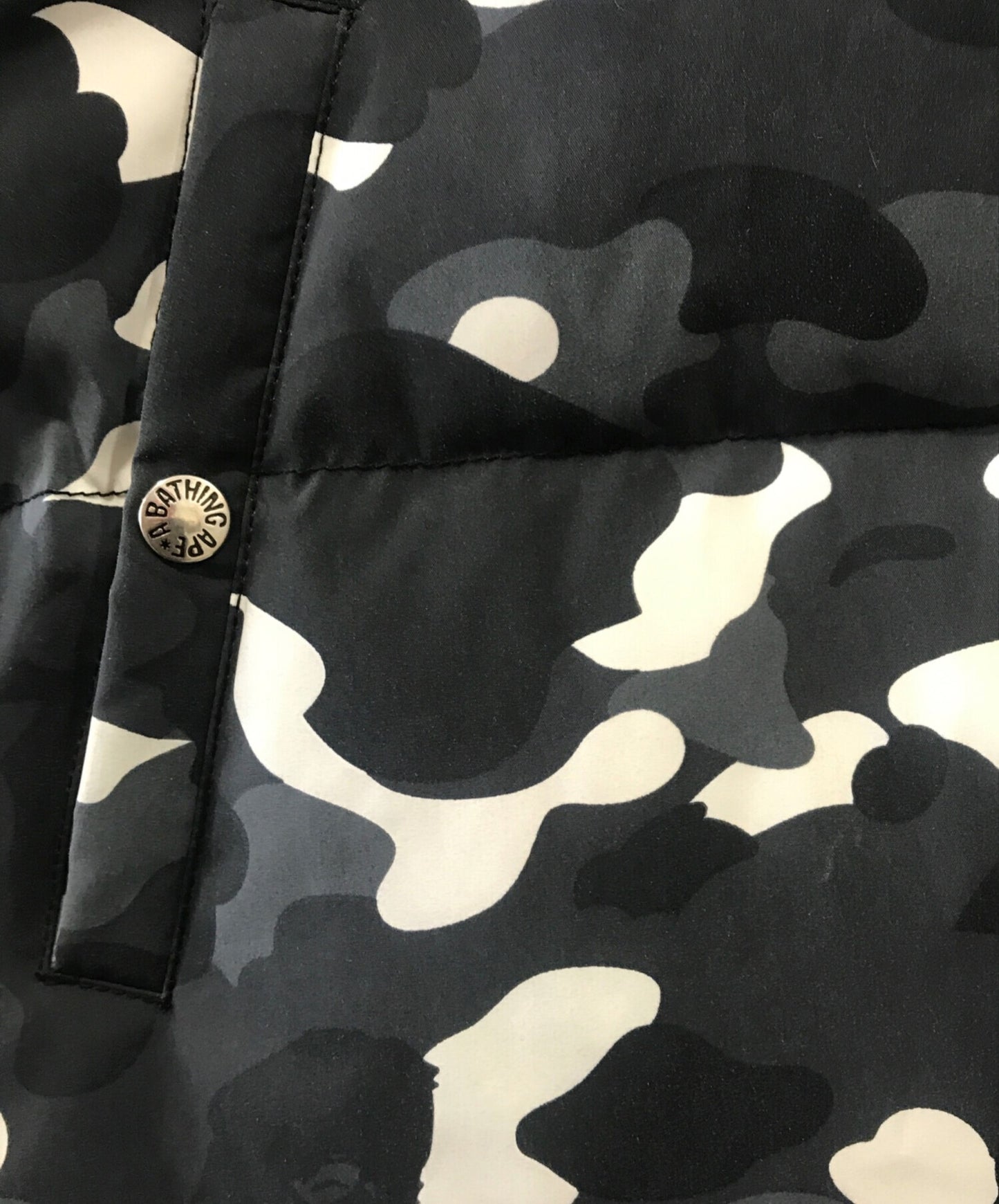 [Pre-owned] A BATHING APE CITY CAMO REVERSIBLE DOWN VEST 001DNK801010M