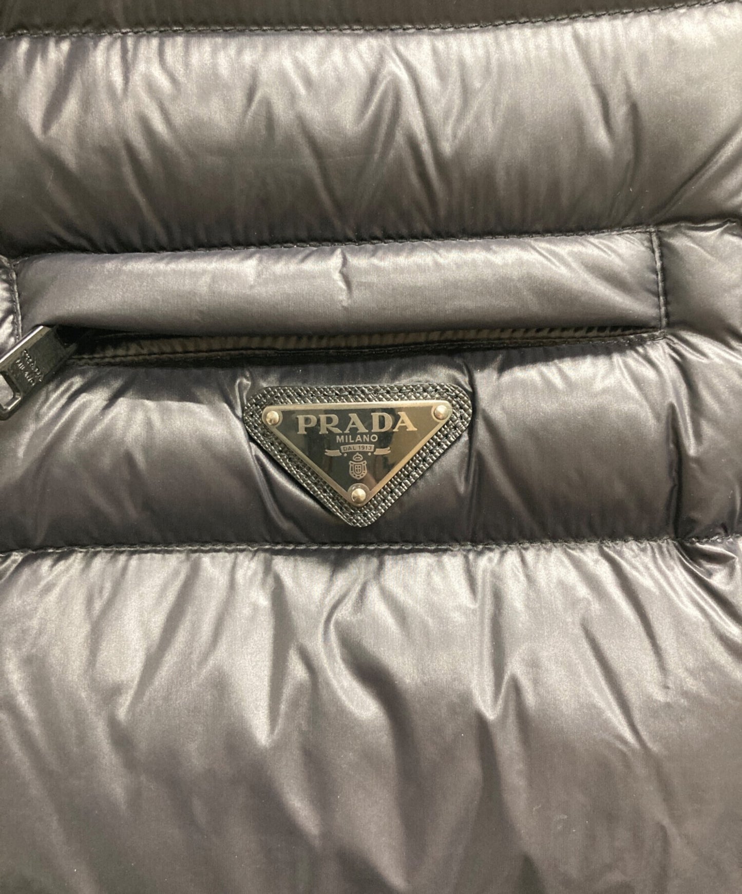 [Pre-owned] PRADA Triangle Logo Plate Down Vest SGJ282 R132