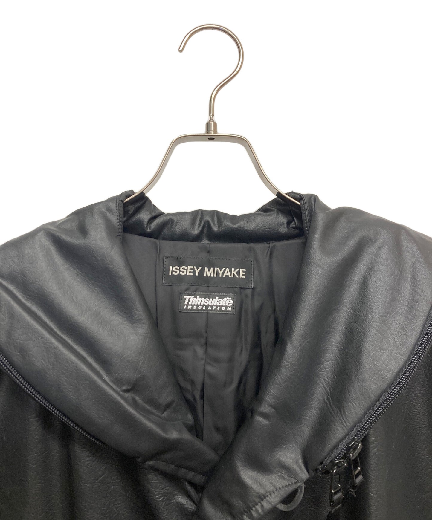 [Pre-owned] ISSEY MIYAKE Thinsulate Parachute Coat ME23FA111