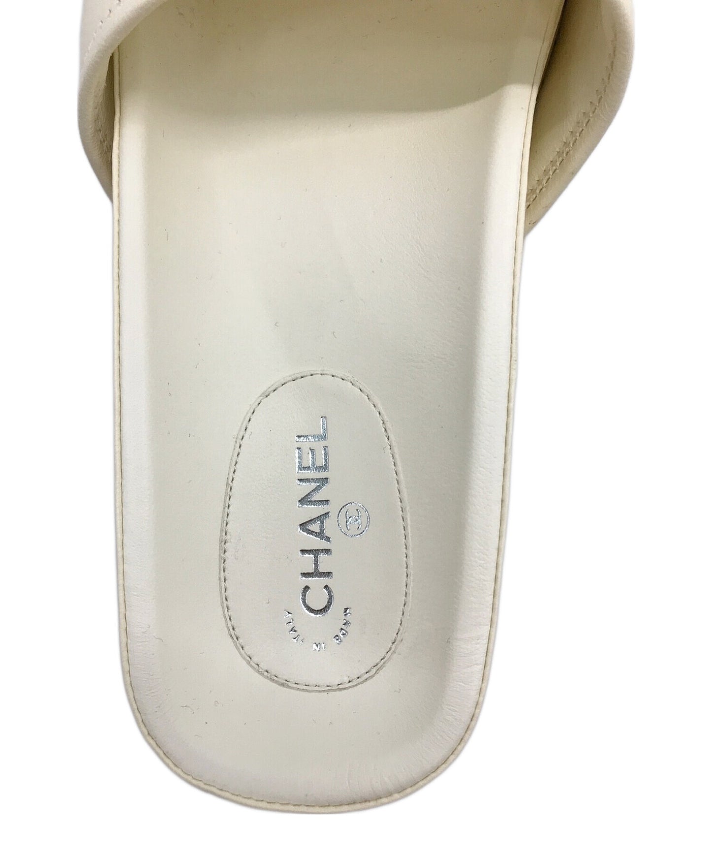 [Pre-owned] CHANEL Leather multicolor logo sandals / logo / leather / popular / standard G38933