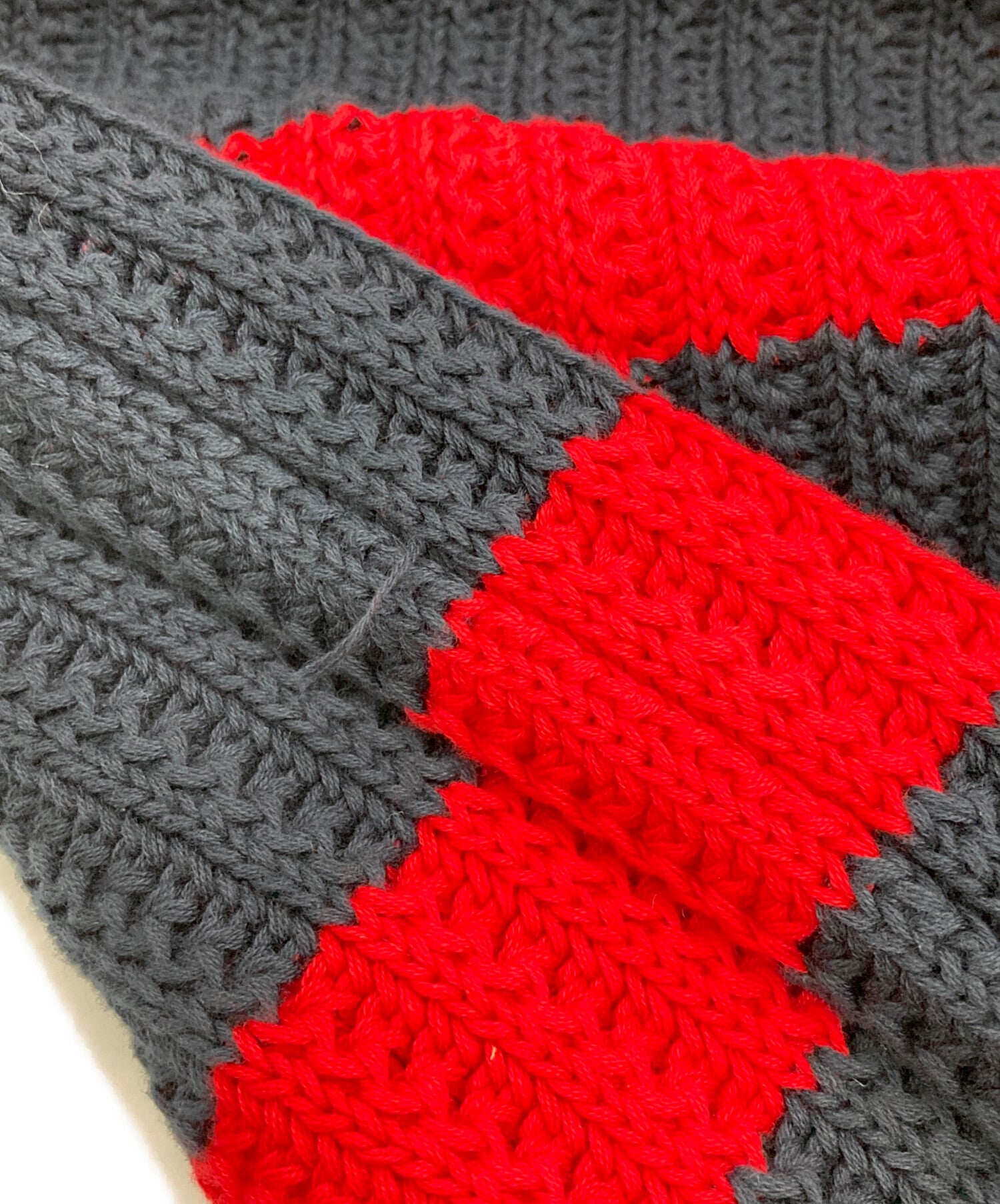 Pre-owned] SUPREME Loose Gauge Striped Small Box Sweater – Archive