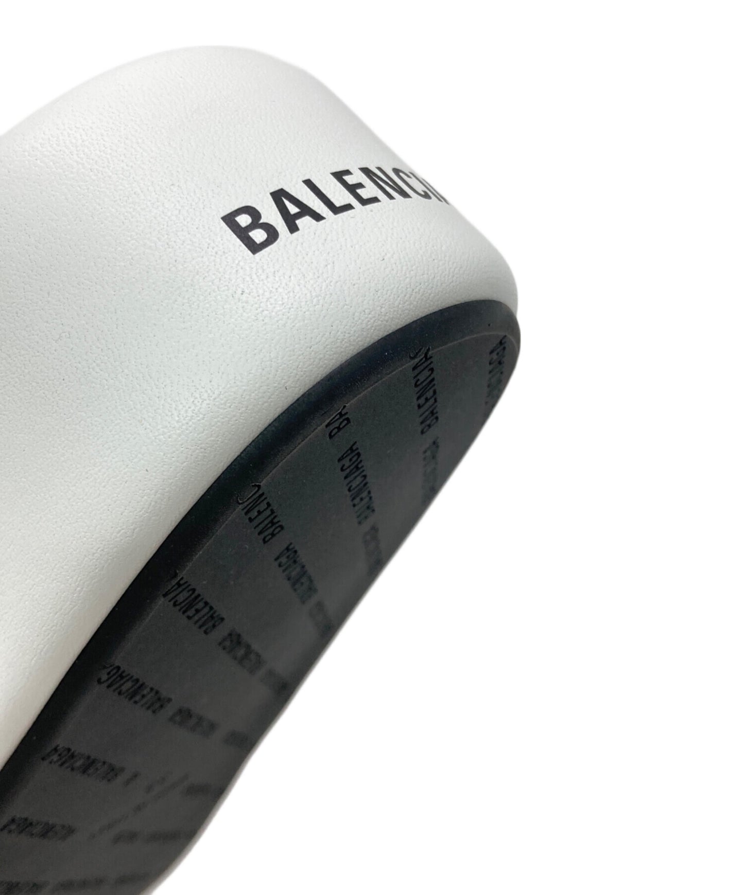 [Pre-owned] BALENCIAGA RISE THONG 693549