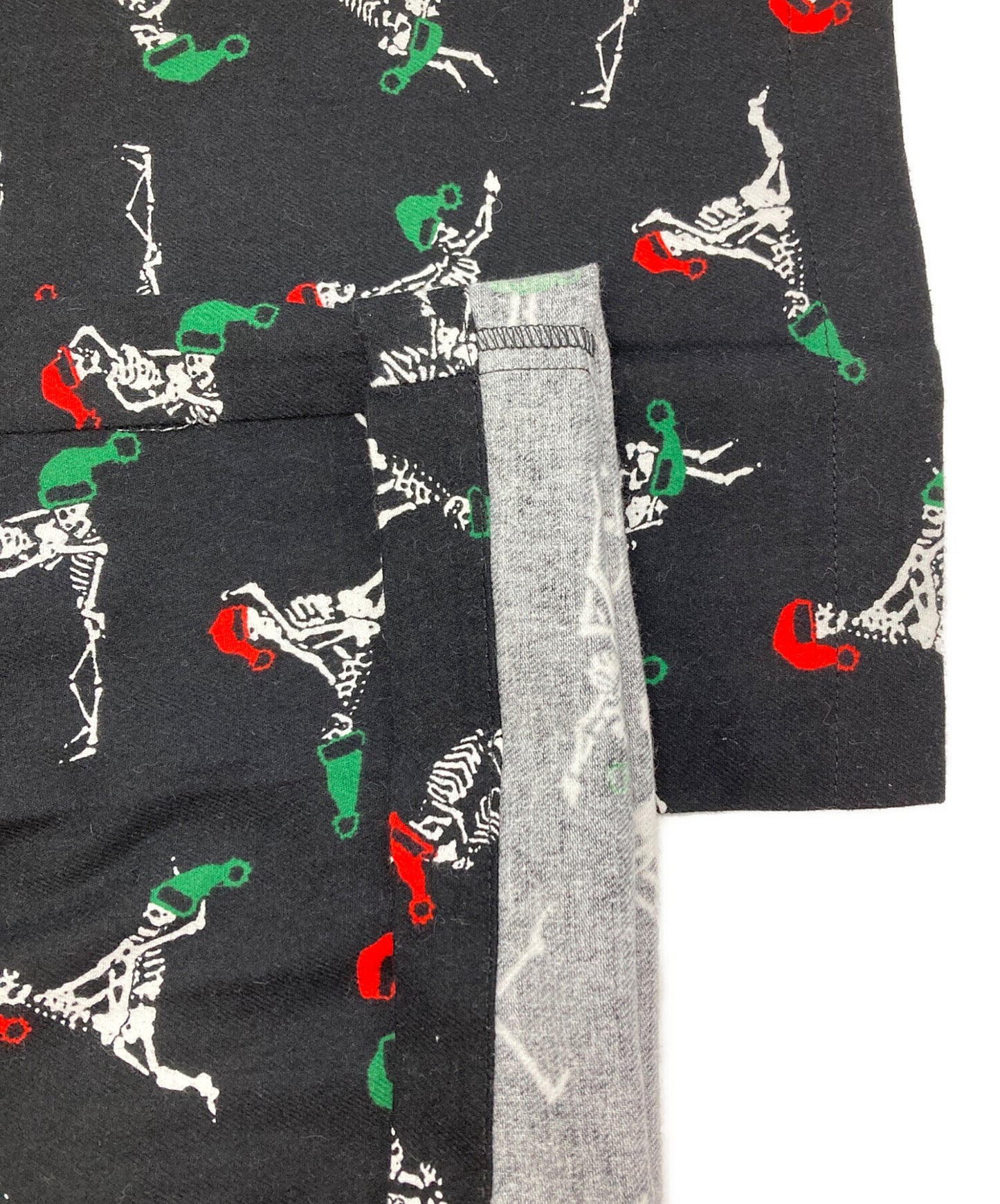 [Pre-owned] SUPREME Holiday Pajama Set