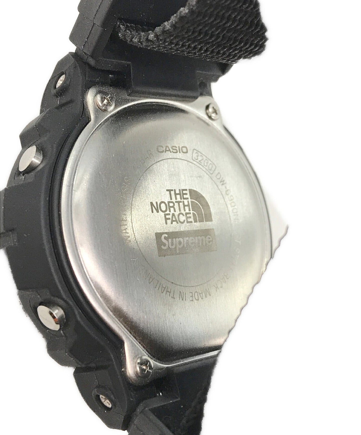 [Pre-owned] SUPREME TIMES SQUARE G-SHOCK DW-6900NS-1JR