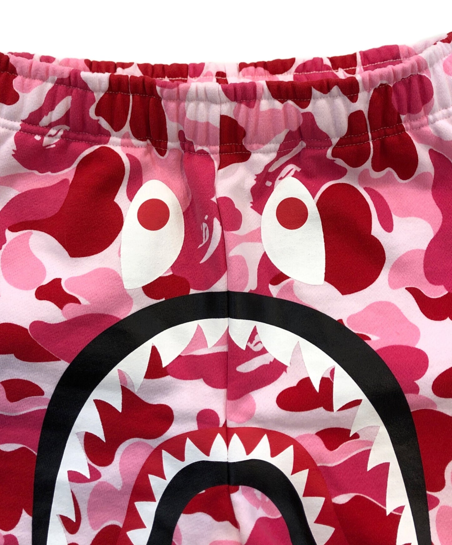 [Pre-owned] A BATHING APE Camo Shark Sweat Shorts 001SPK301001M