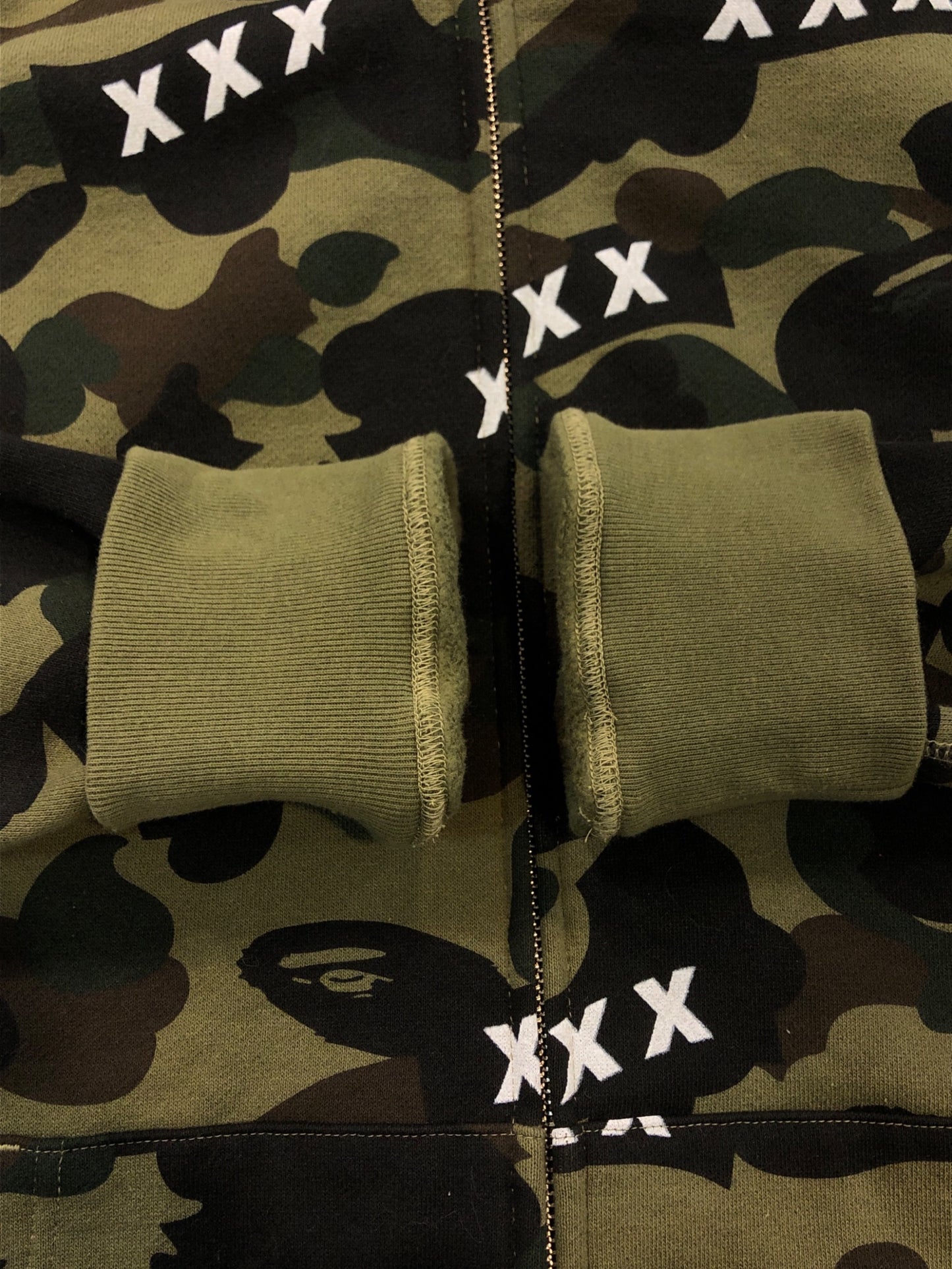 [Pre-owned] A BATHING APE SHARK FULL ZIP HOODIE 001zpk231904c