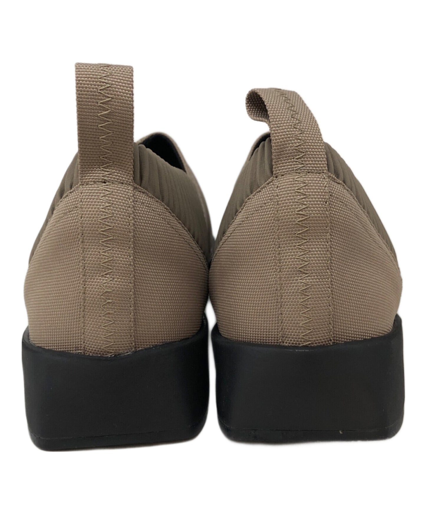 [Pre-owned] HOMME PLISSE ISSEY MIYAKE Side Pleats Slip-On HP01AJ518