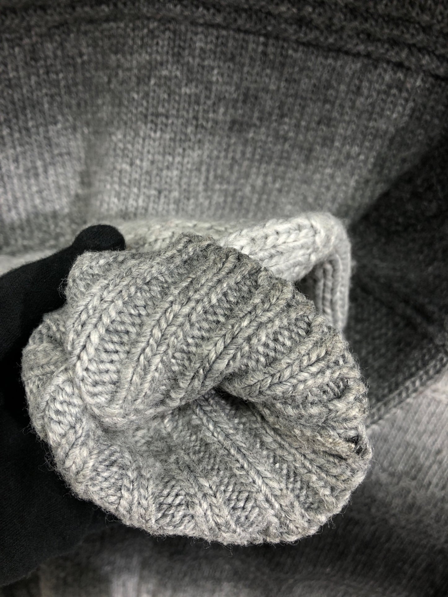 [Pre-owned] SUPREME Gradient Stripe Sweater