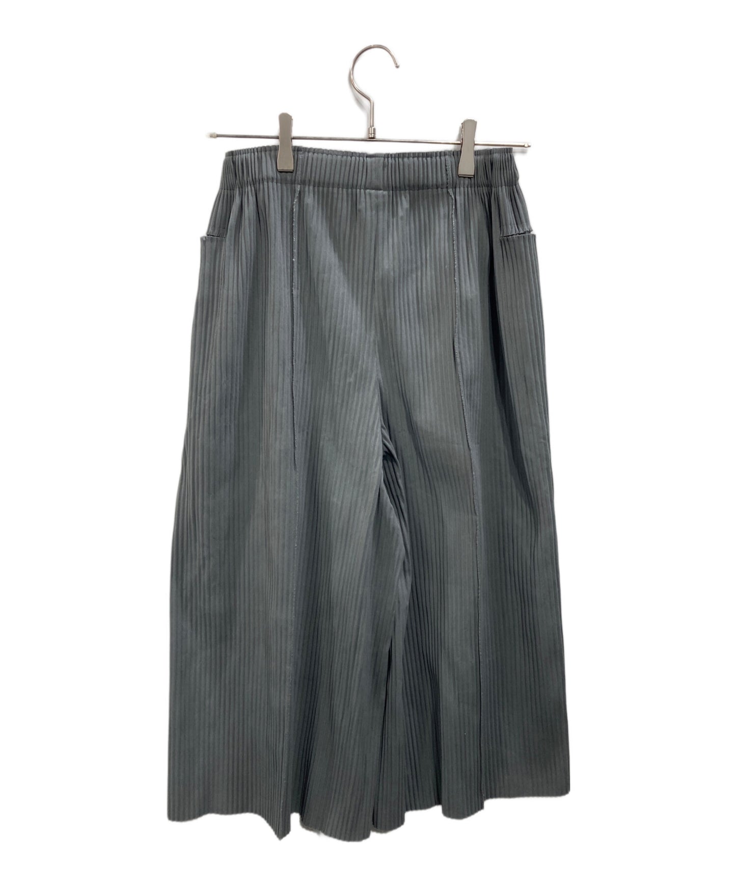 [Pre-owned] me ISSEY MIYAKE Pleated Cropped Wide Pants MI32KF372