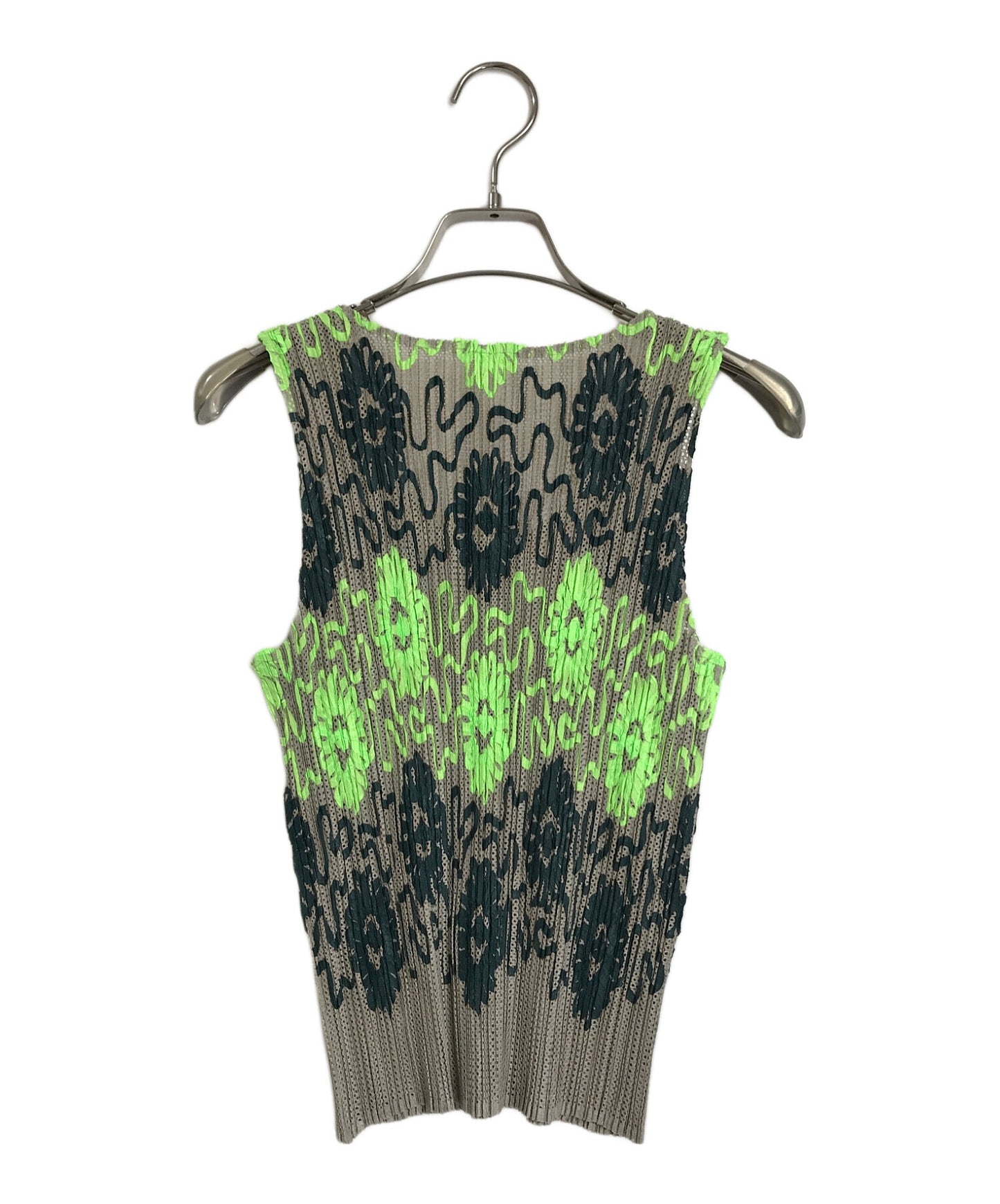 [Pre-owned] PLEATS PLEASE Flower Pattern Pleated Sleeveless Cut and Sewn PLEATS PLEATS PLEASE Pleats Pleases Olive x Green x Yellowish Green Size 3 PP06-JK901 PP06-JK901