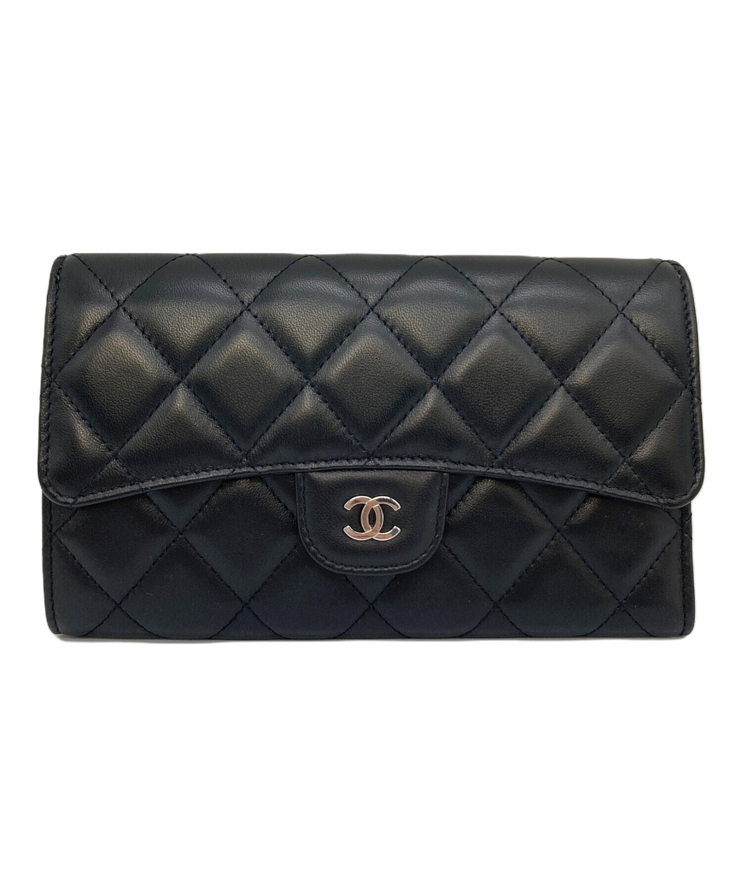 [Pre-owned] CHANEL Matelassé long wallet