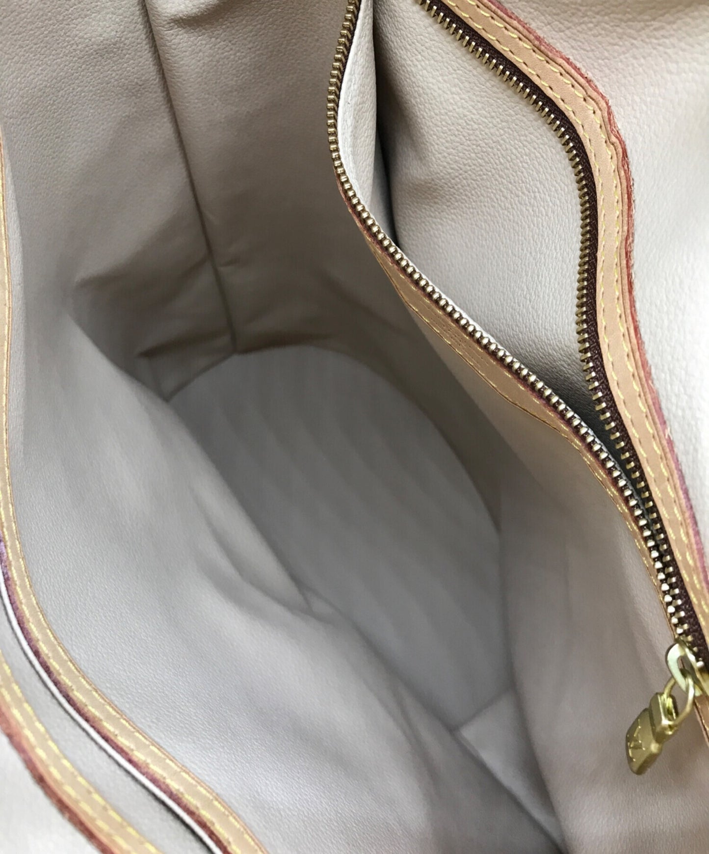 [Pre-owned] LOUIS VUITTON tote bag M42236