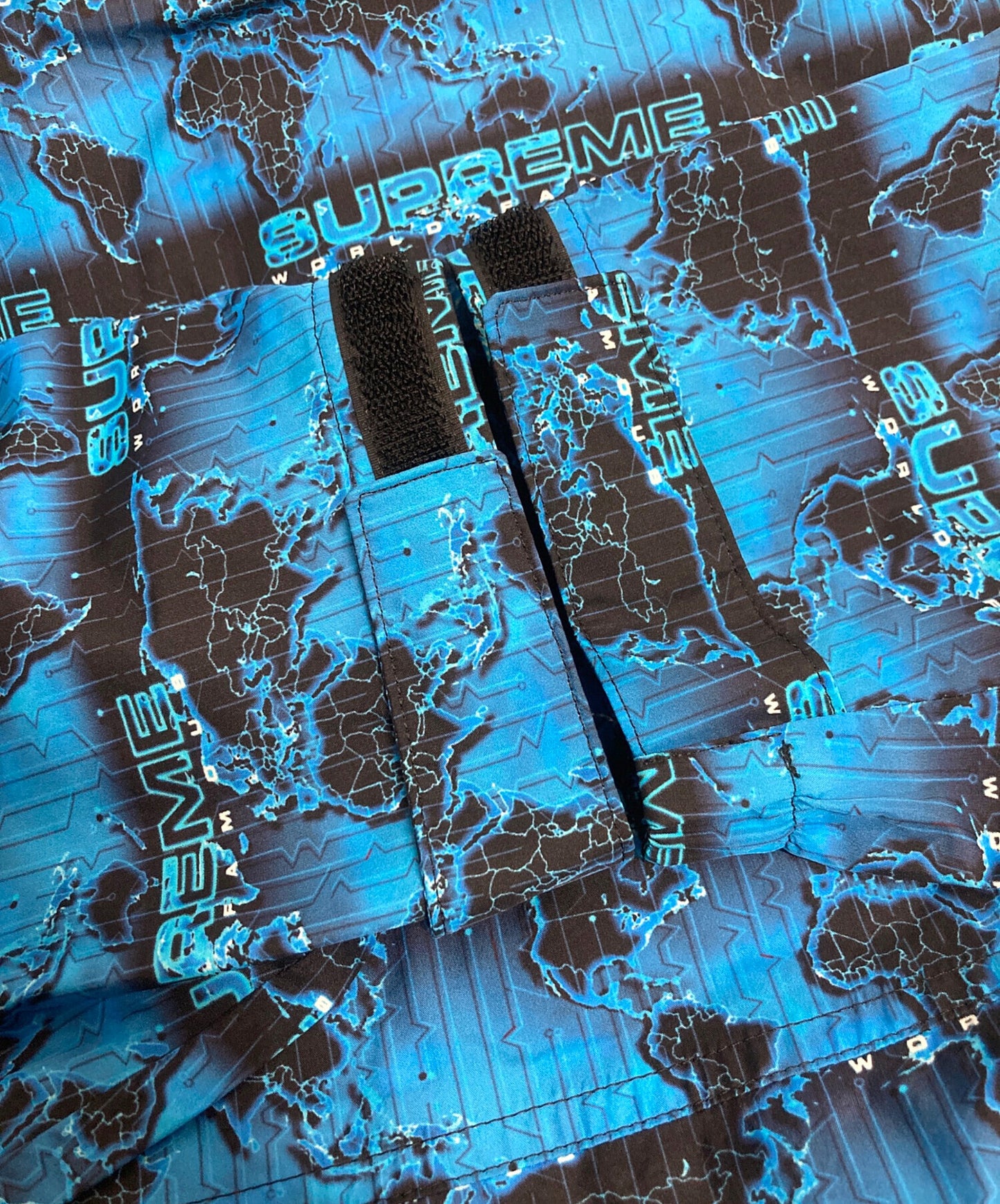 [Pre-owned] SUPREME TAPED SEAM HOODED