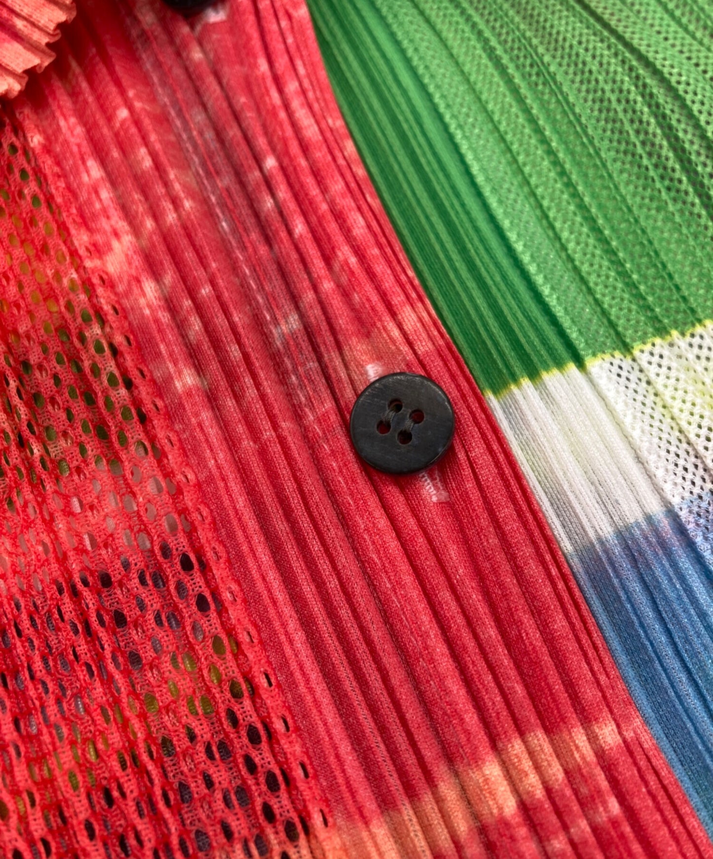 [Pre-owned] PLEATS PLEASE graphic pleat shirt PP12-JJ612