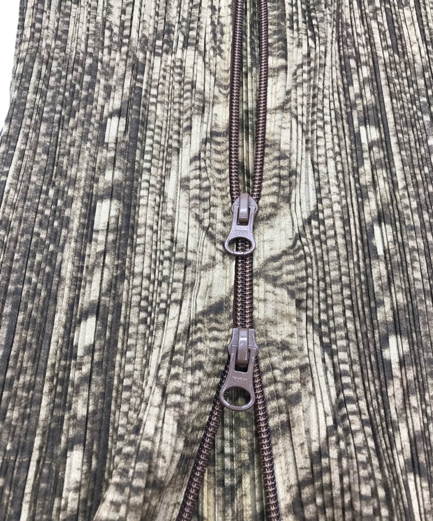 [Pre-owned] PLEATS PLEASE Cable-knit pattern transfer pleated zip vest PP64-JE432