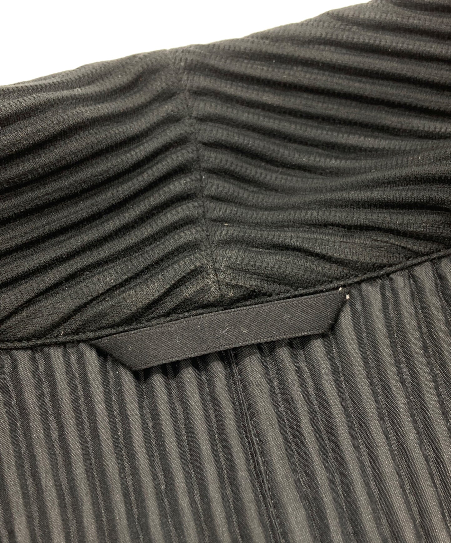 [Pre-owned] HOMME PLISSE ISSEY MIYAKE Pleated Tailored Jacket HP55JD101