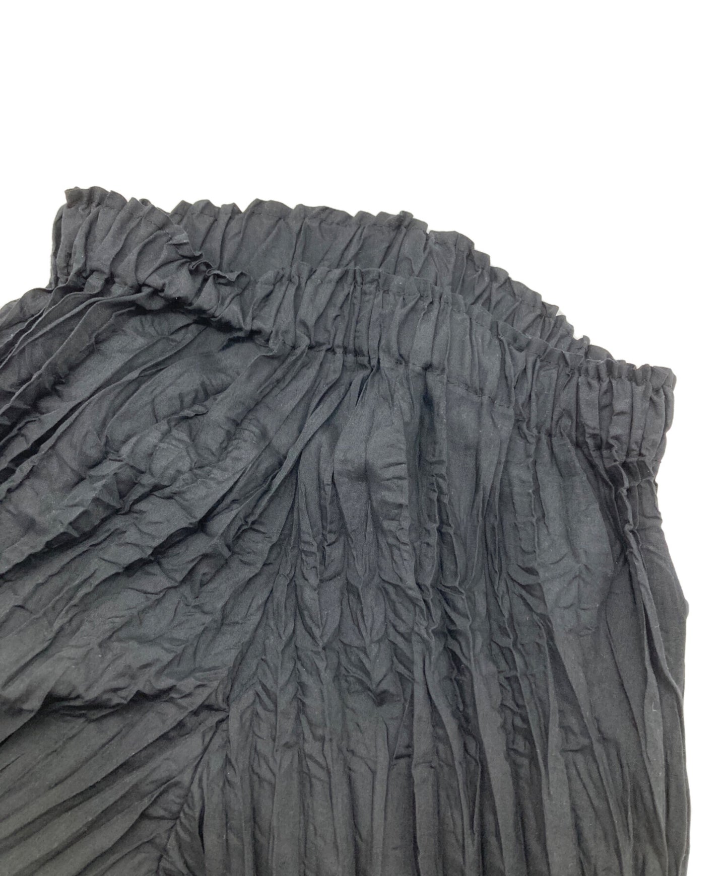 [Pre-owned] ISSEY MIYAKE me WHIPPED PLEATS Pants MI41FF813