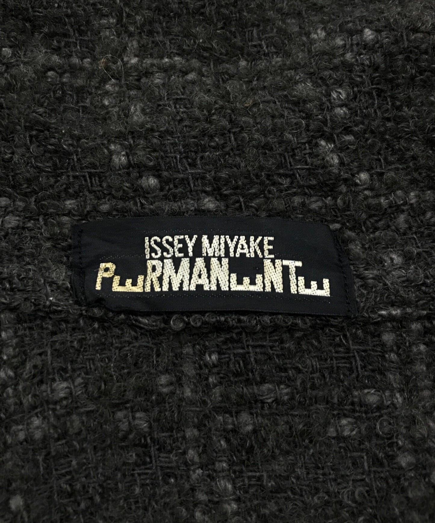 [Pre-owned] ISSEY MIYAKE PERMANENTE tweed wrap coat VG63250