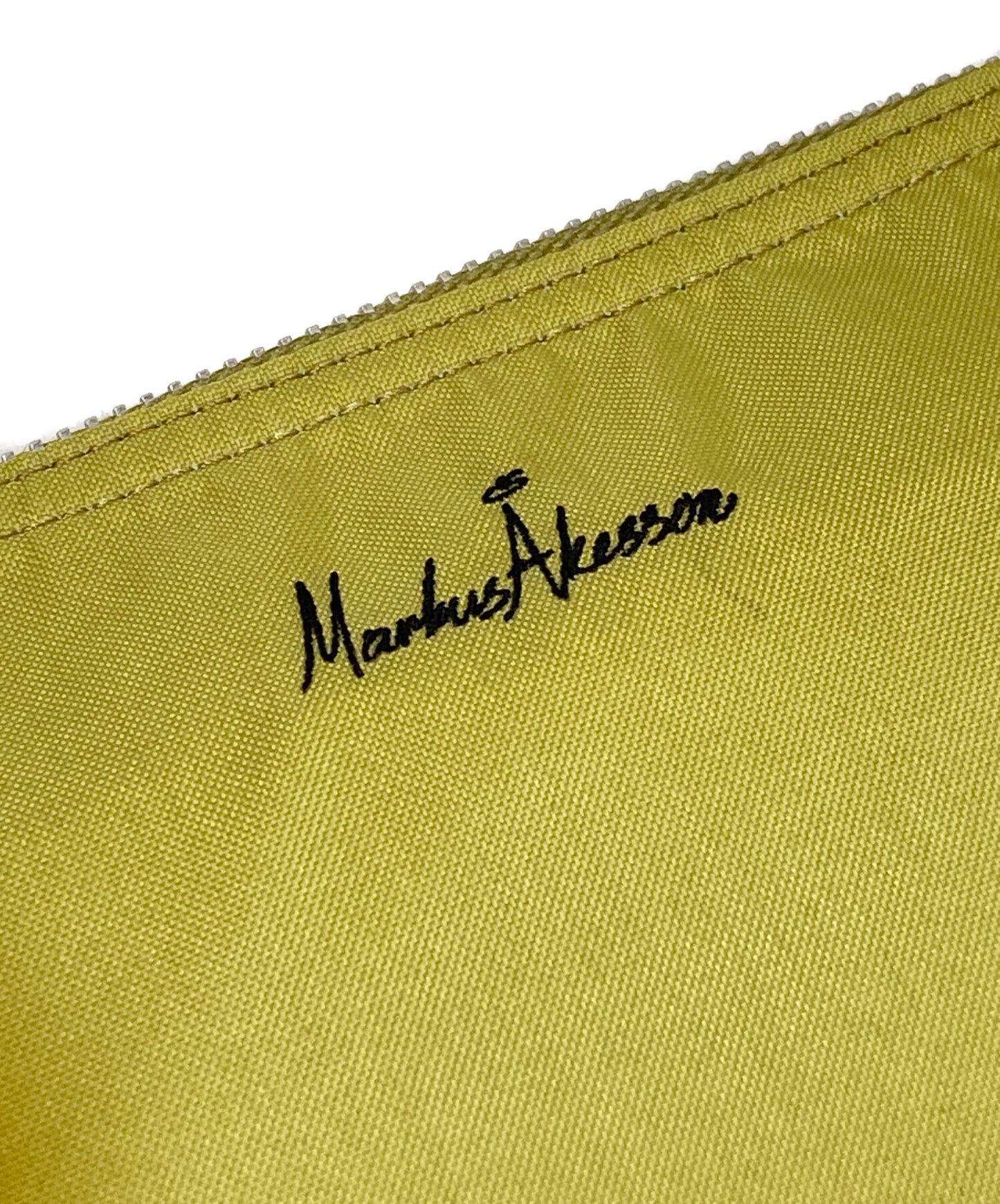 [Pre-owned] UNDERCOVER Transfer Print Succoshes