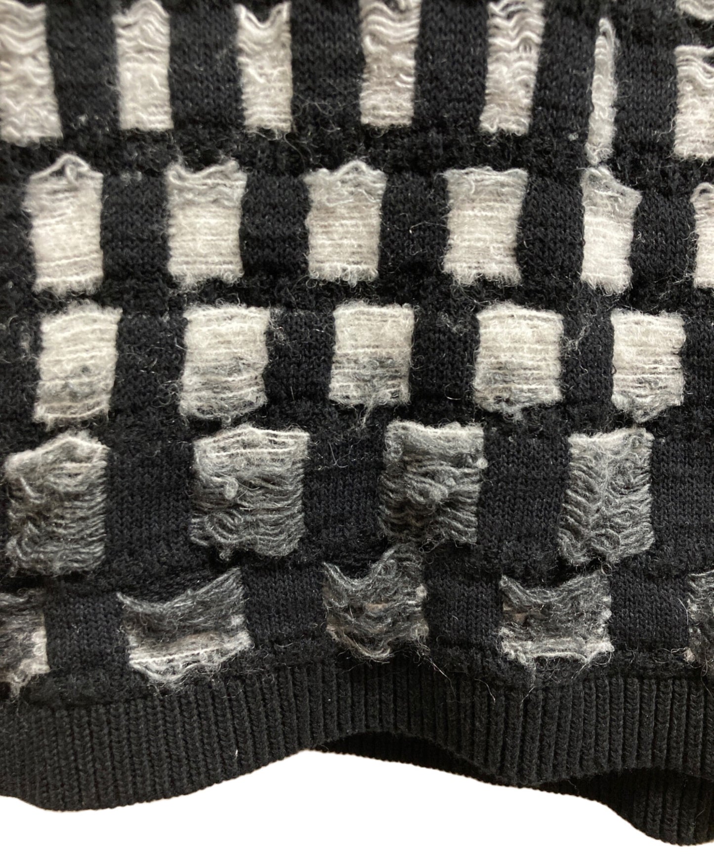 [Pre-owned] SUPREME Gradient Grid Zip Up Polo