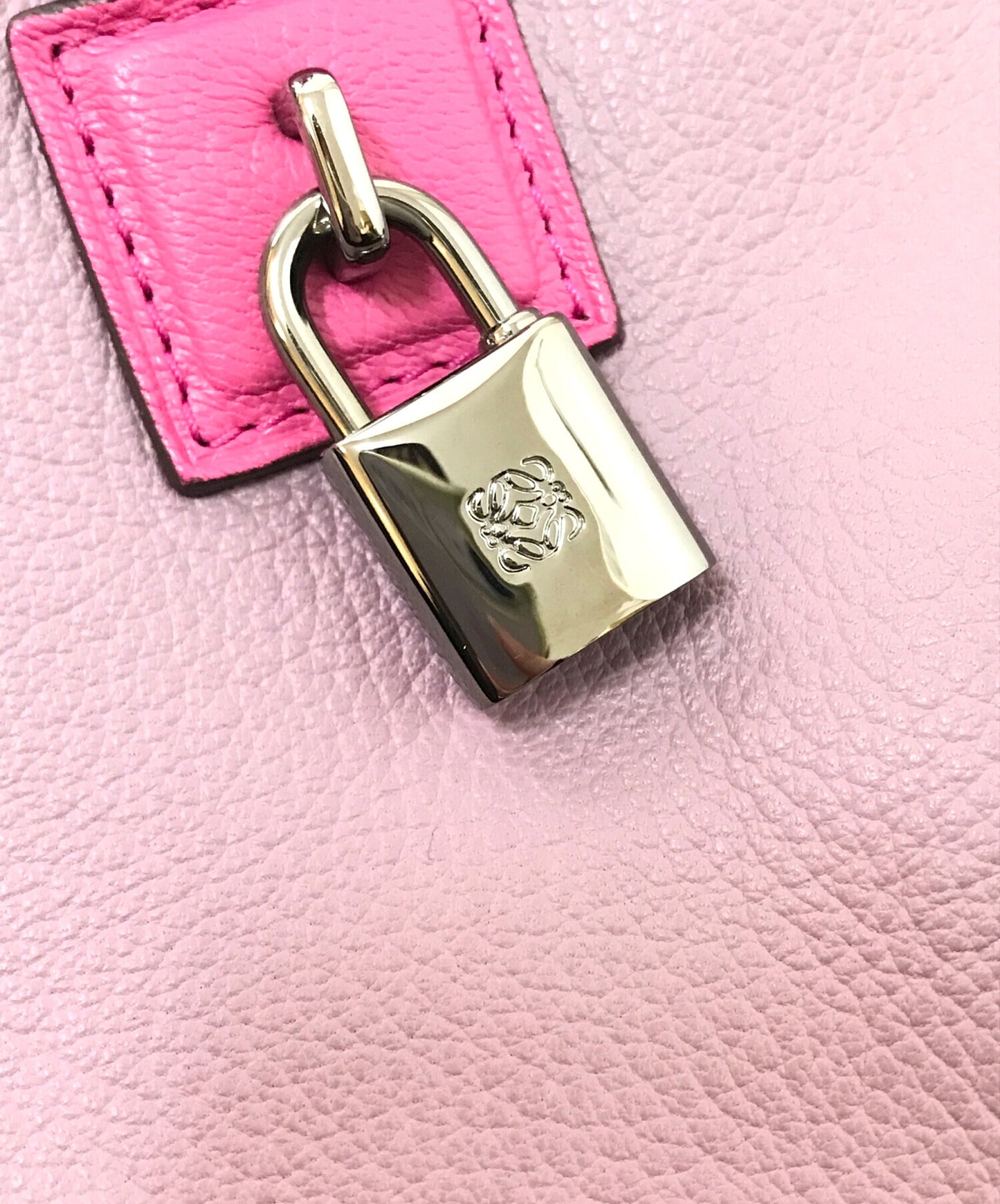 [Pre-owned] LOEWE Anagram tote bag / Amazona 28