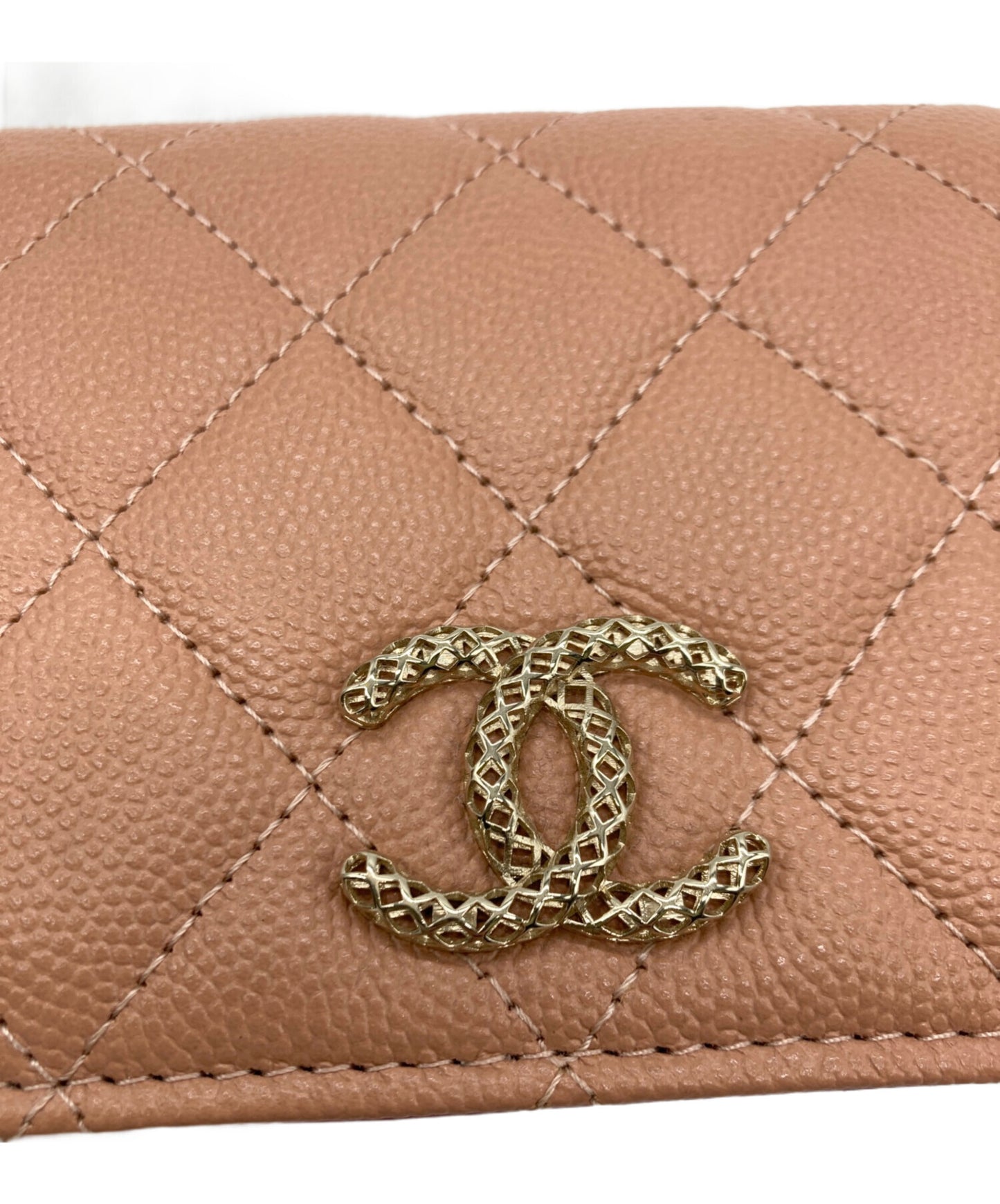 [Pre-owned] CHANEL Matelassé Coco mark small wallet AP3185.