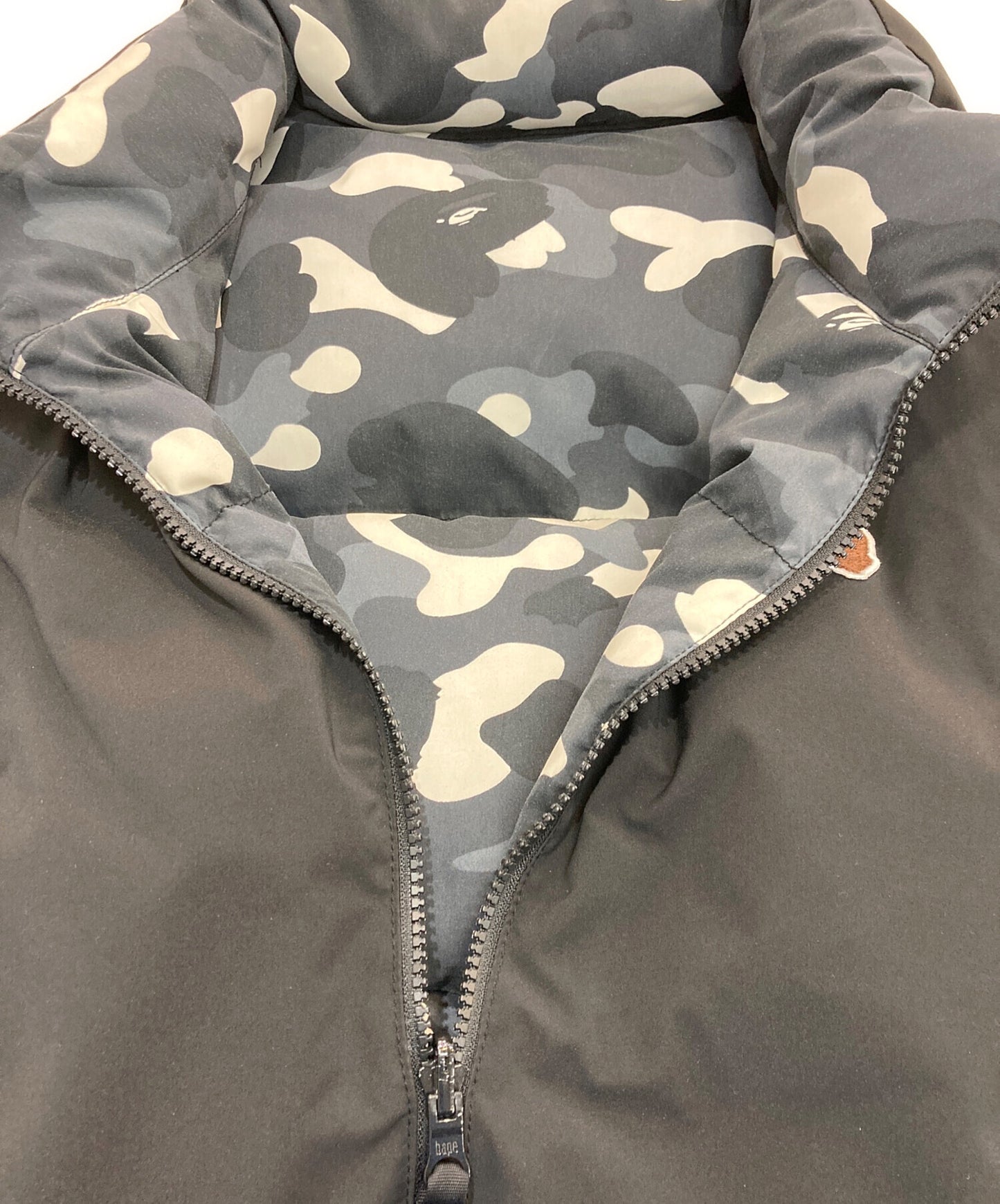 [Pre-owned] A BATHING APE CITY CAMO REVERSIBLE DOWN VEST 001DNK801010M 001DNK801010M