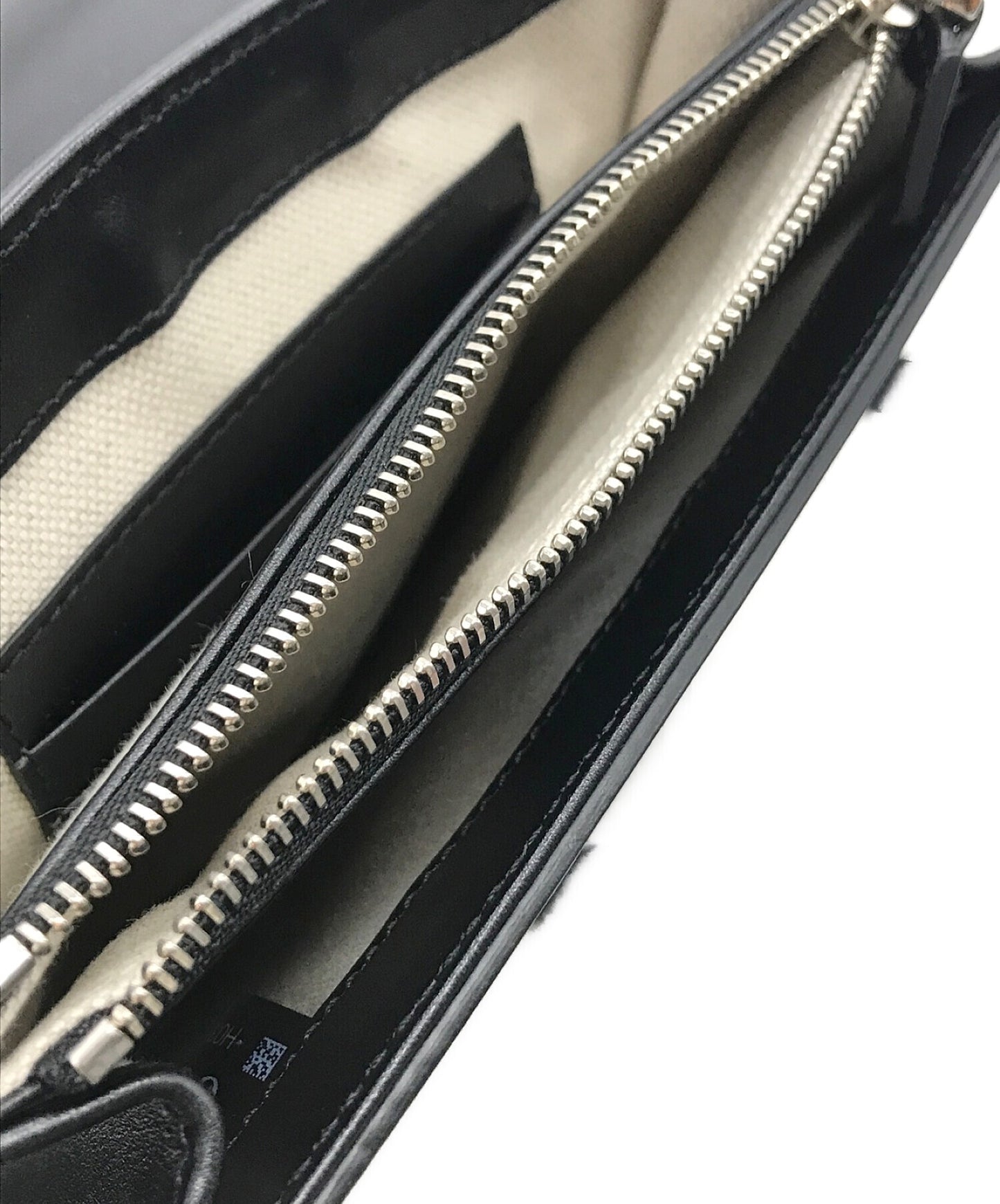 [Pre-owned] GUCCI GG Embossed Messenger Bag 625782 525040