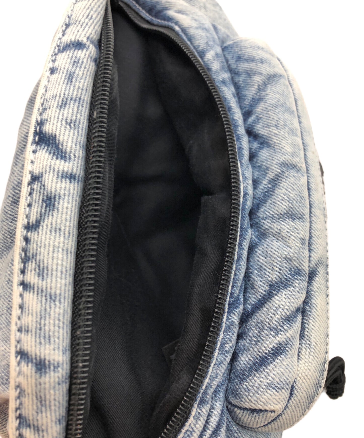 [Pre-owned] BALENCIAGA EXPLORER Denim Belt Bag 755803