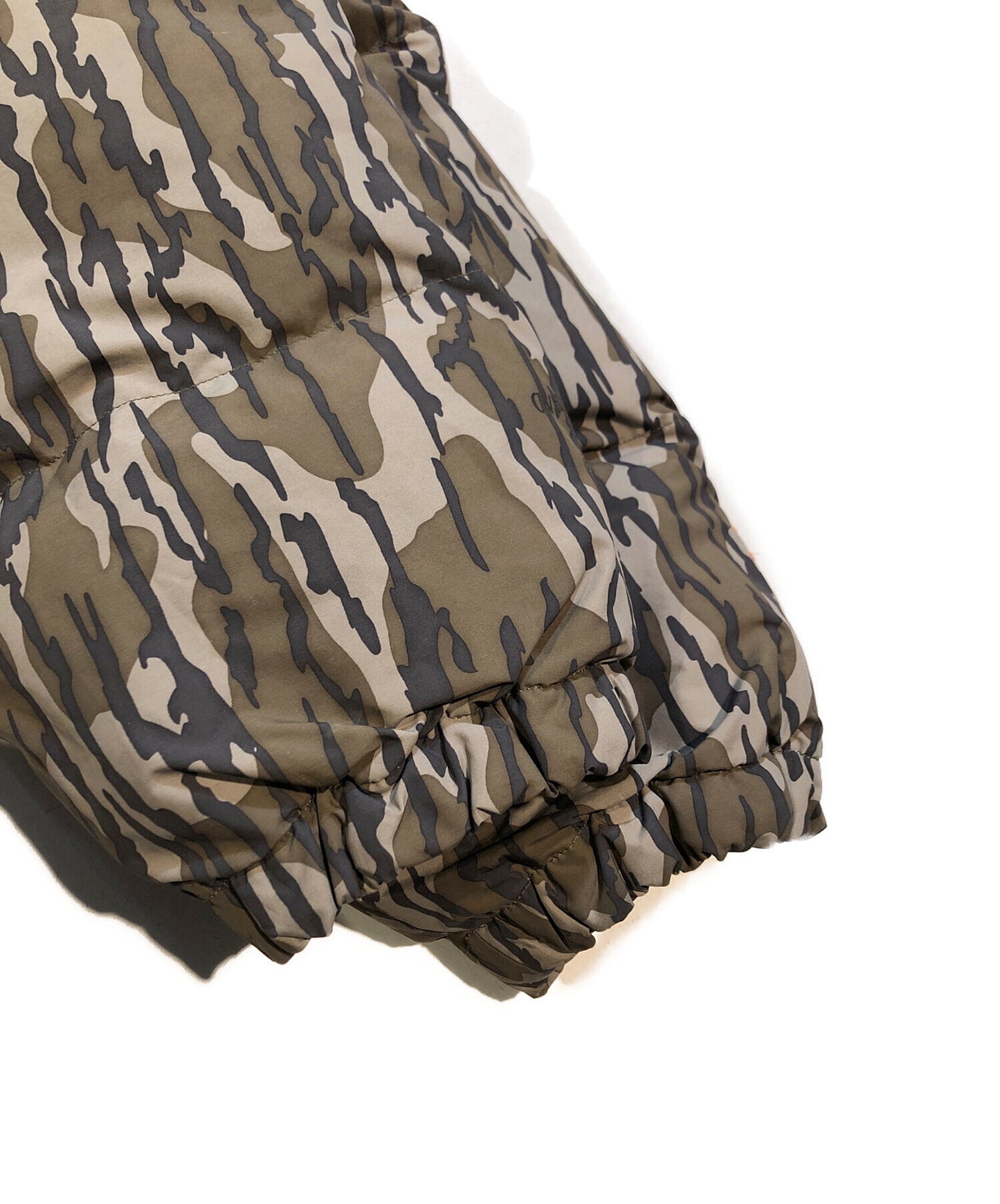 [Pre-owned] stussy Mossy Oak Down Puffer JKT 115625