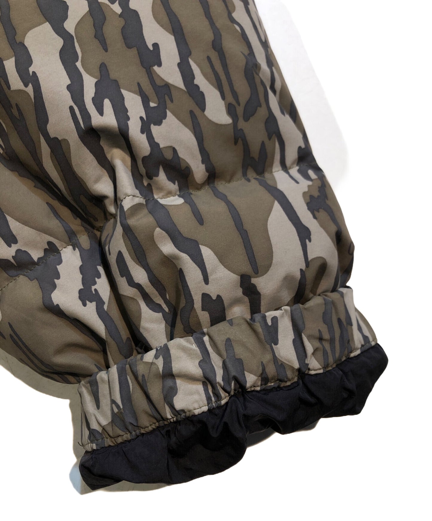 [Pre-owned] stussy Mossy Oak Down Puffer JKT 115625
