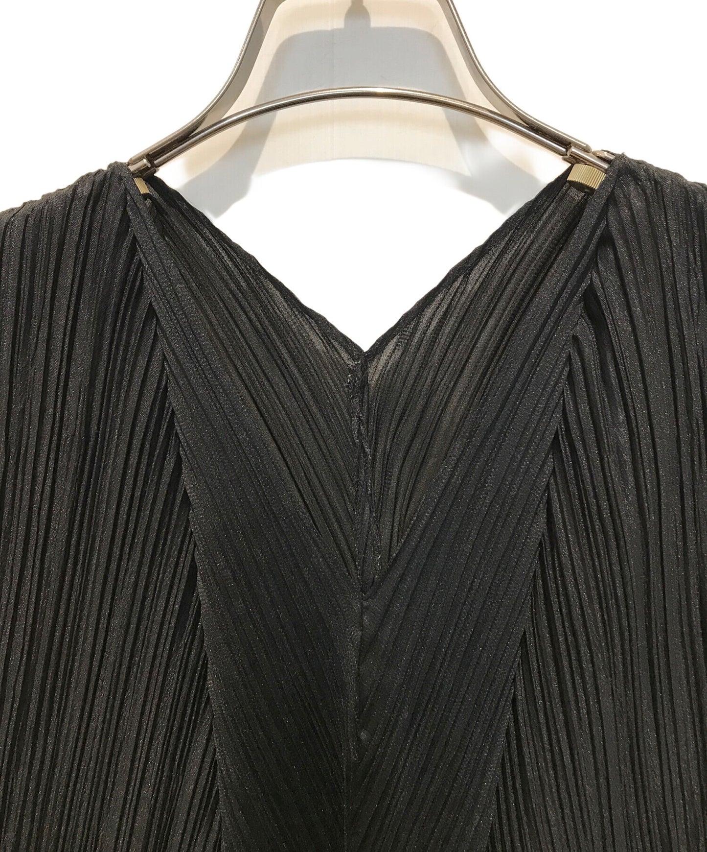 [Pre-owned] PLEATS PLEASE V-neck sleeveless pleated cut and sew PP61-JK226 PP61-JK226