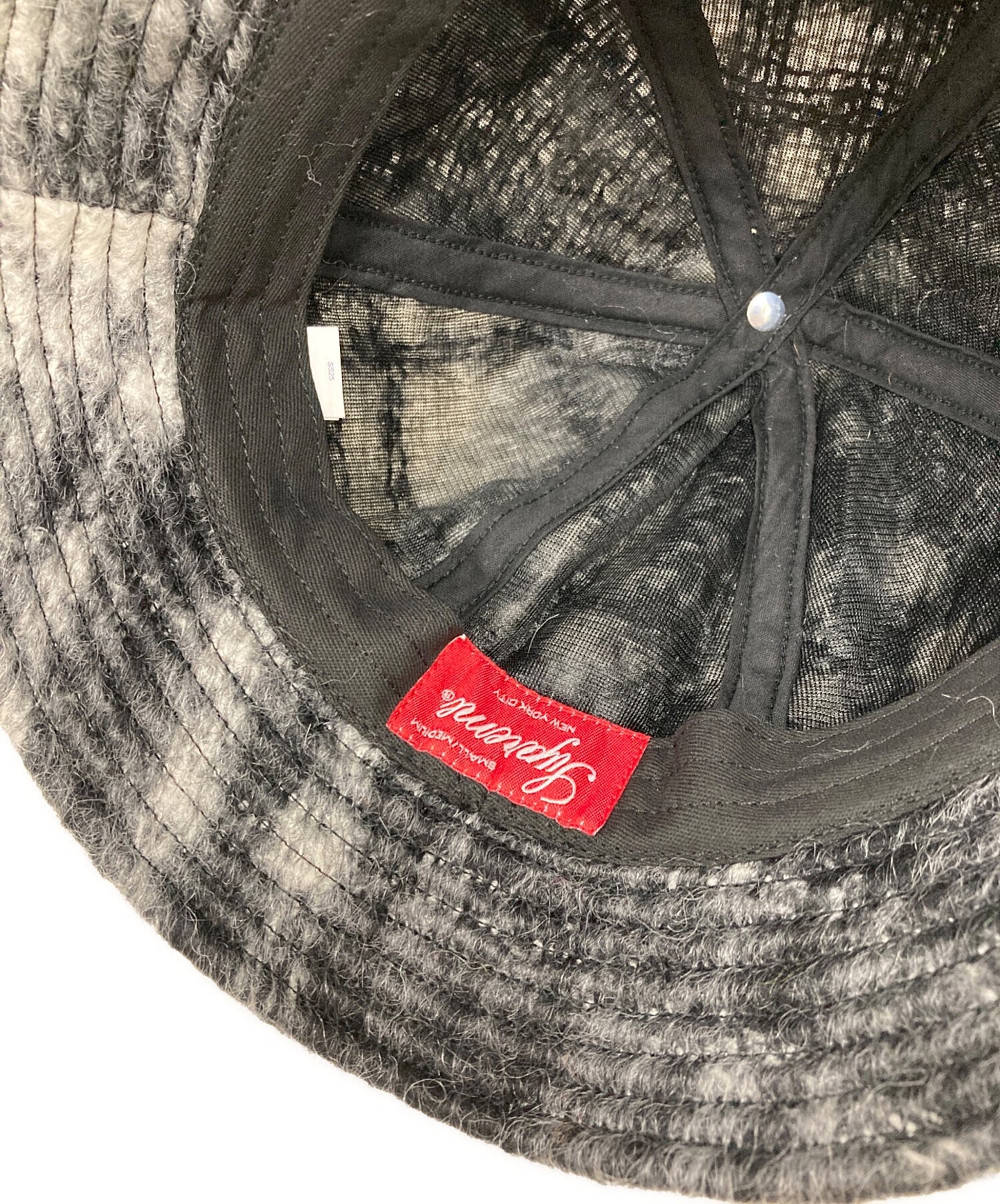 [Pre-owned] SUPREME Mohair Plaid Bell Hat / Bucket Hat