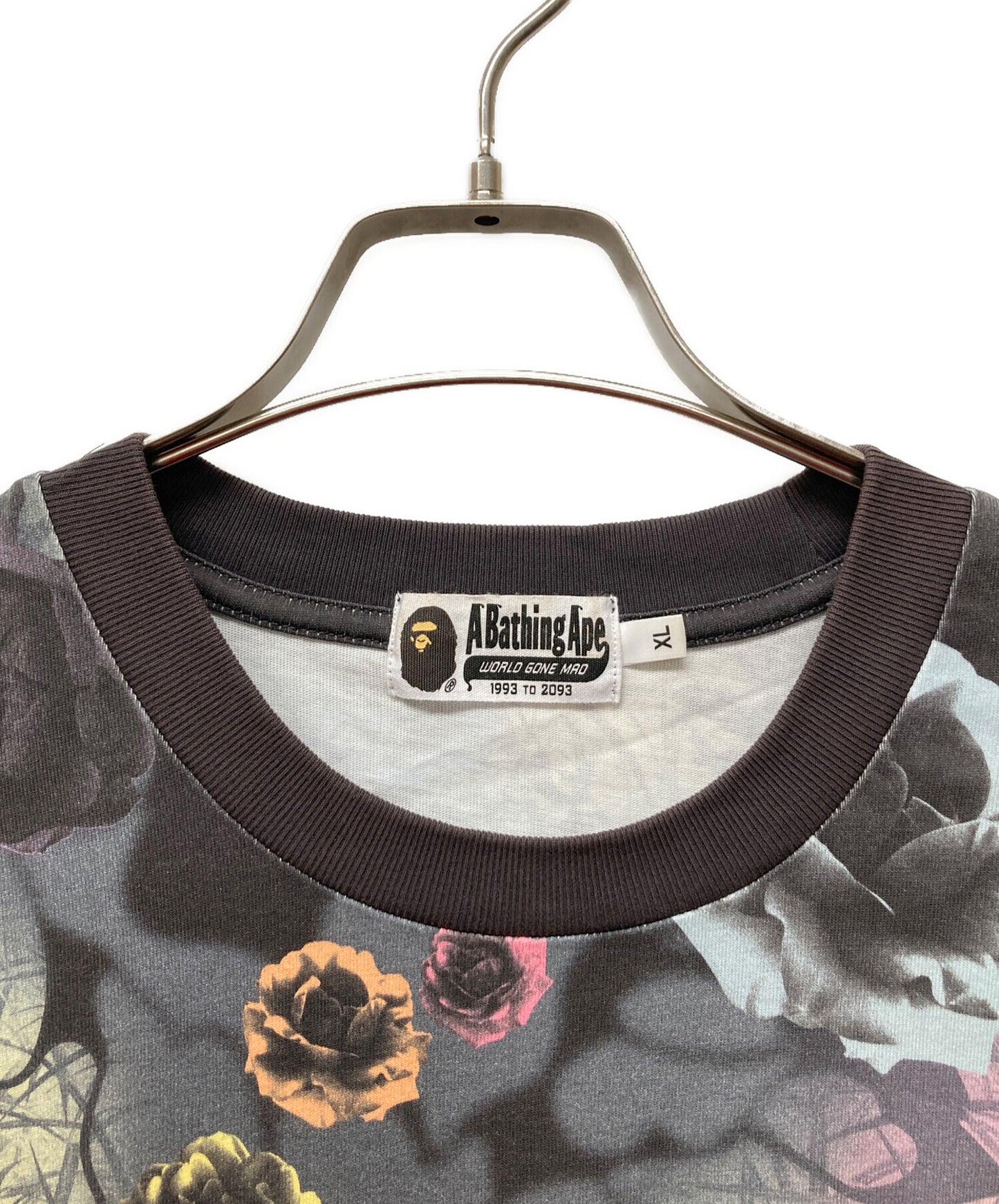 [Pre-owned] A BATHING APE FLORAL CAMO LOGO RELAXED FIT T 001CSK801302M