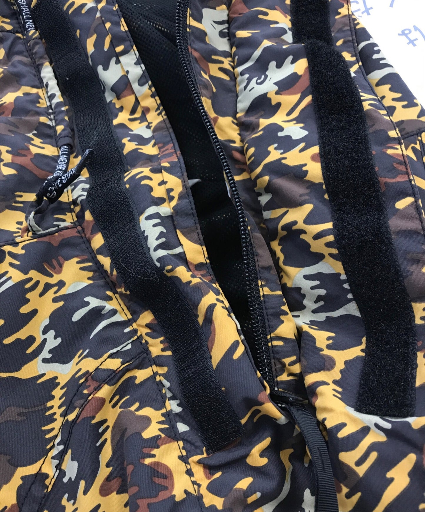 [Pre-owned] A BATHING APE Nylon parka with all-over pattern