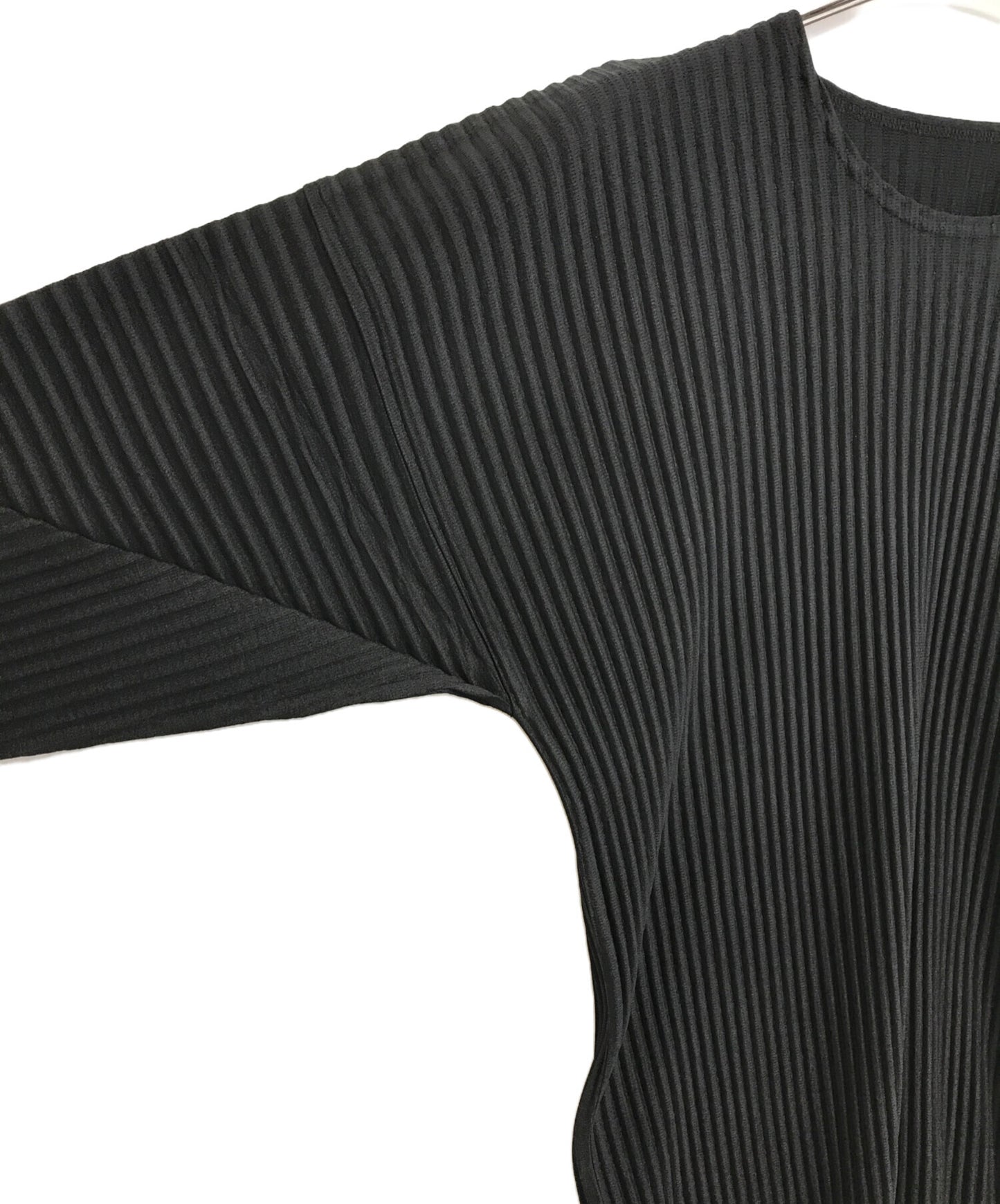 [Pre-owned] HOMME PLISSE ISSEY MIYAKE pleated knit HP55-JK421