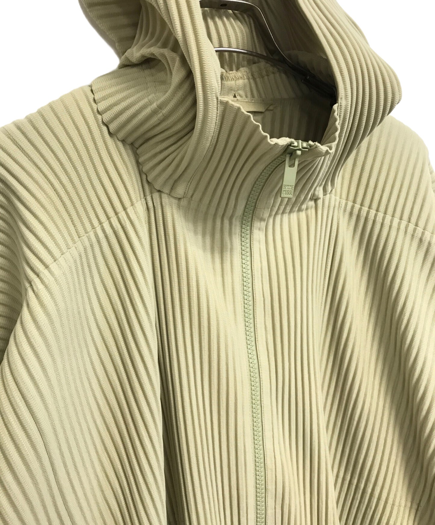 [Pre-owned] HOMME PLISSE ISSEY MIYAKE Pleated zip-up jacket HP51-JL121-42