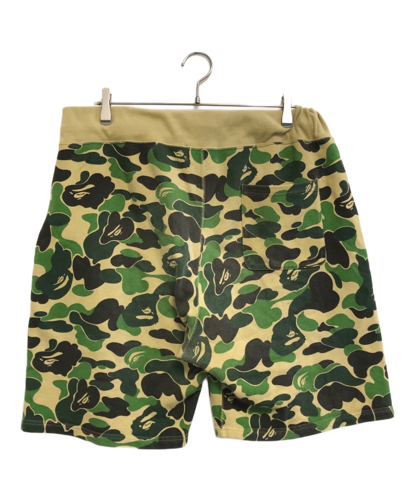 [Pre-owned] A BATHING APE Camo Shark Sweat Shorts 001SPH701001M