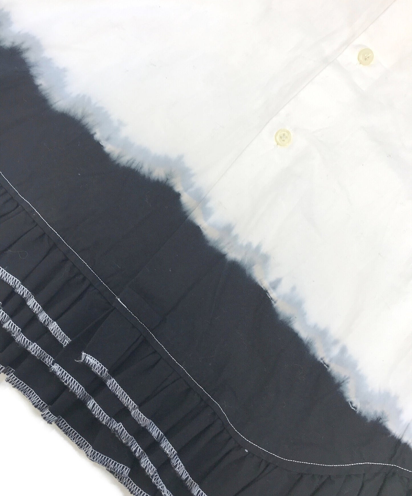 [Pre-owned] BLACK COMME des GARCONS Gradient Ruffle Shirt 1F-B021