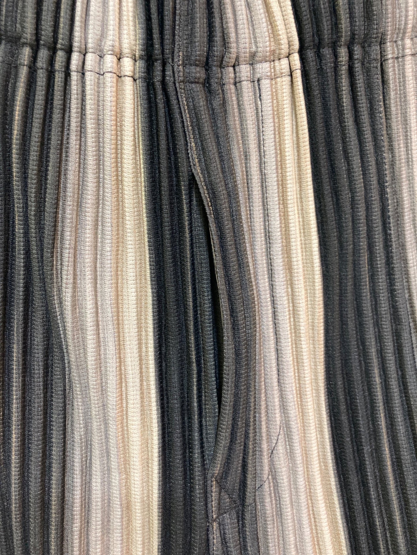 [Pre-owned] HOMME PLISSE ISSEY MIYAKE RB STRIPES 2 HP43JF367