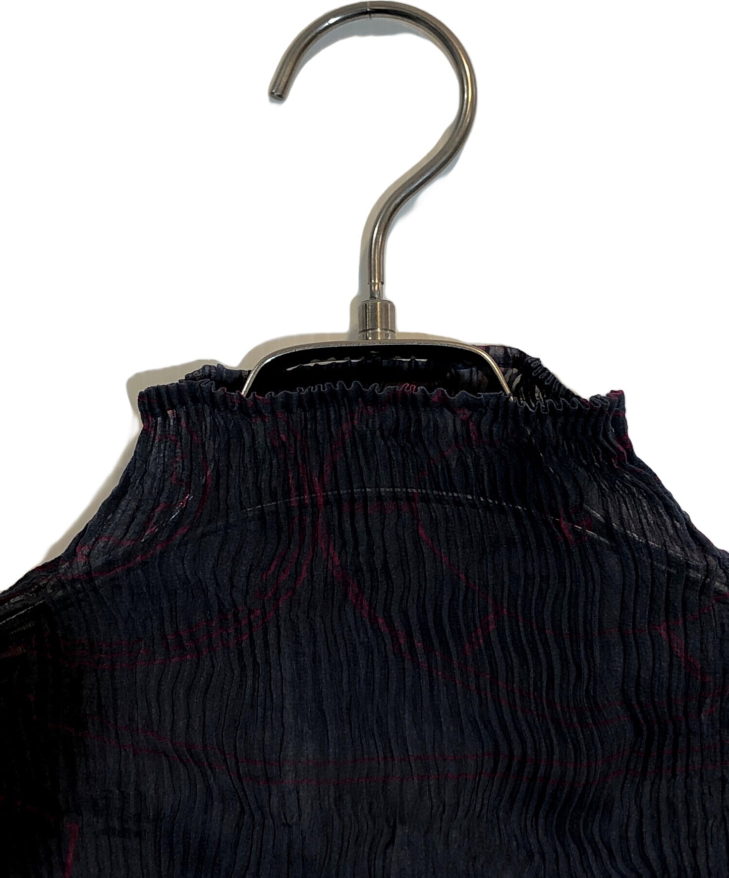 [Pre-owned] ISSEY MIYAKE pleated knit IM13FJ402