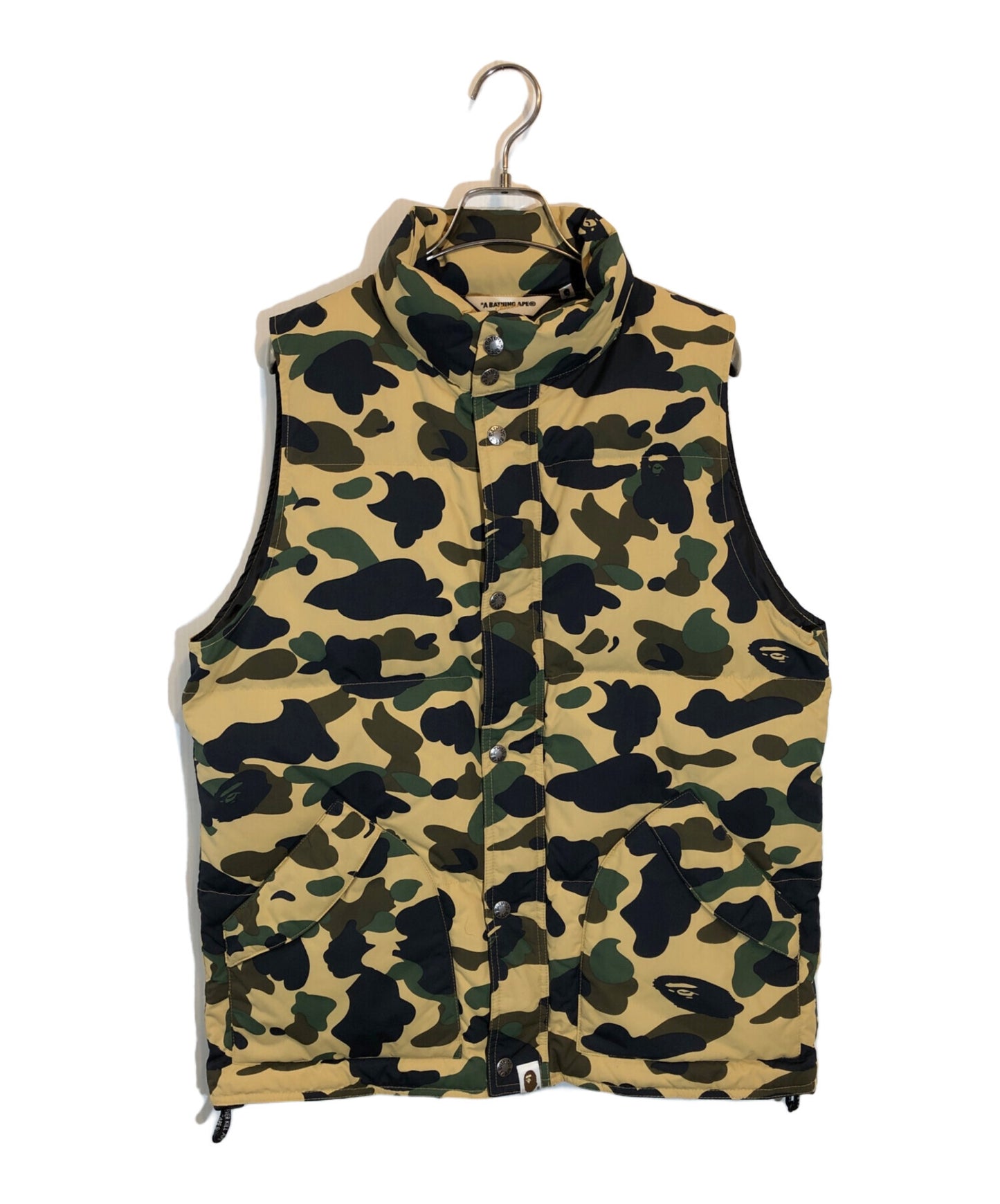 [Pre-owned] A BATHING APE CAMO DOWN VEST