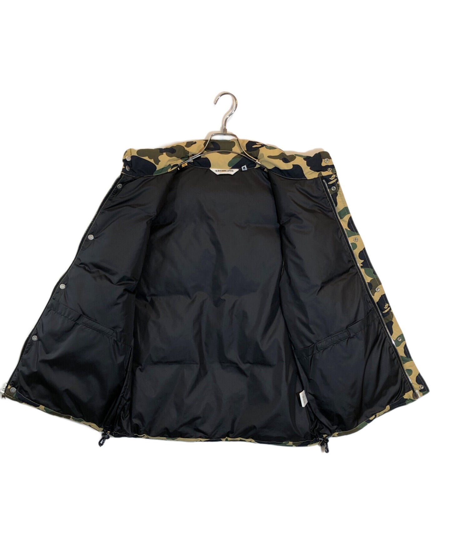[Pre-owned] A BATHING APE CAMO DOWN VEST