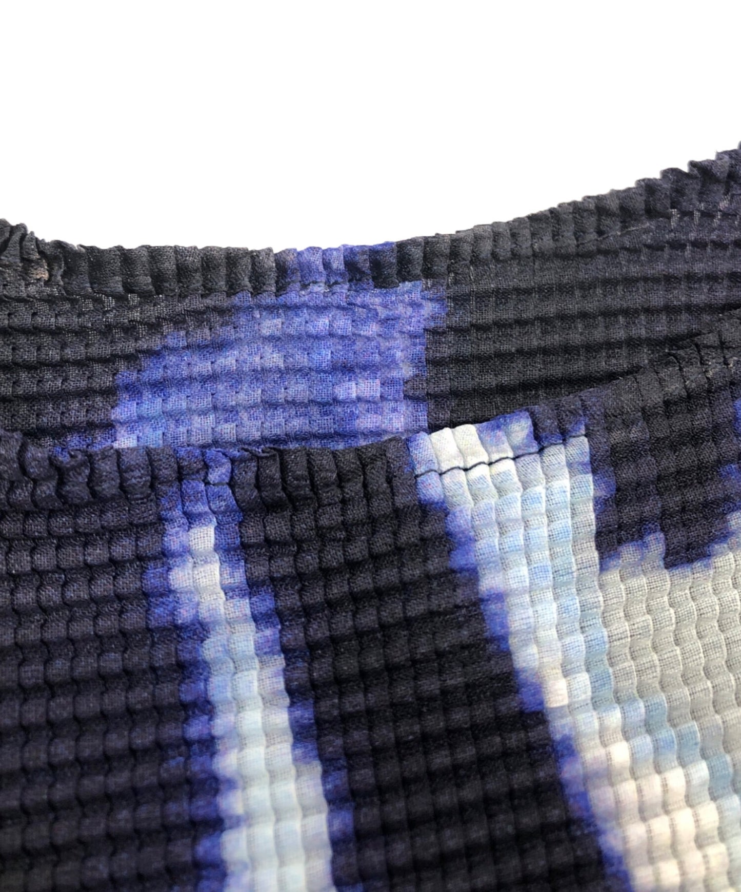 [Pre-owned] me ISSEY MIYAKE pleated knit MI03FK376