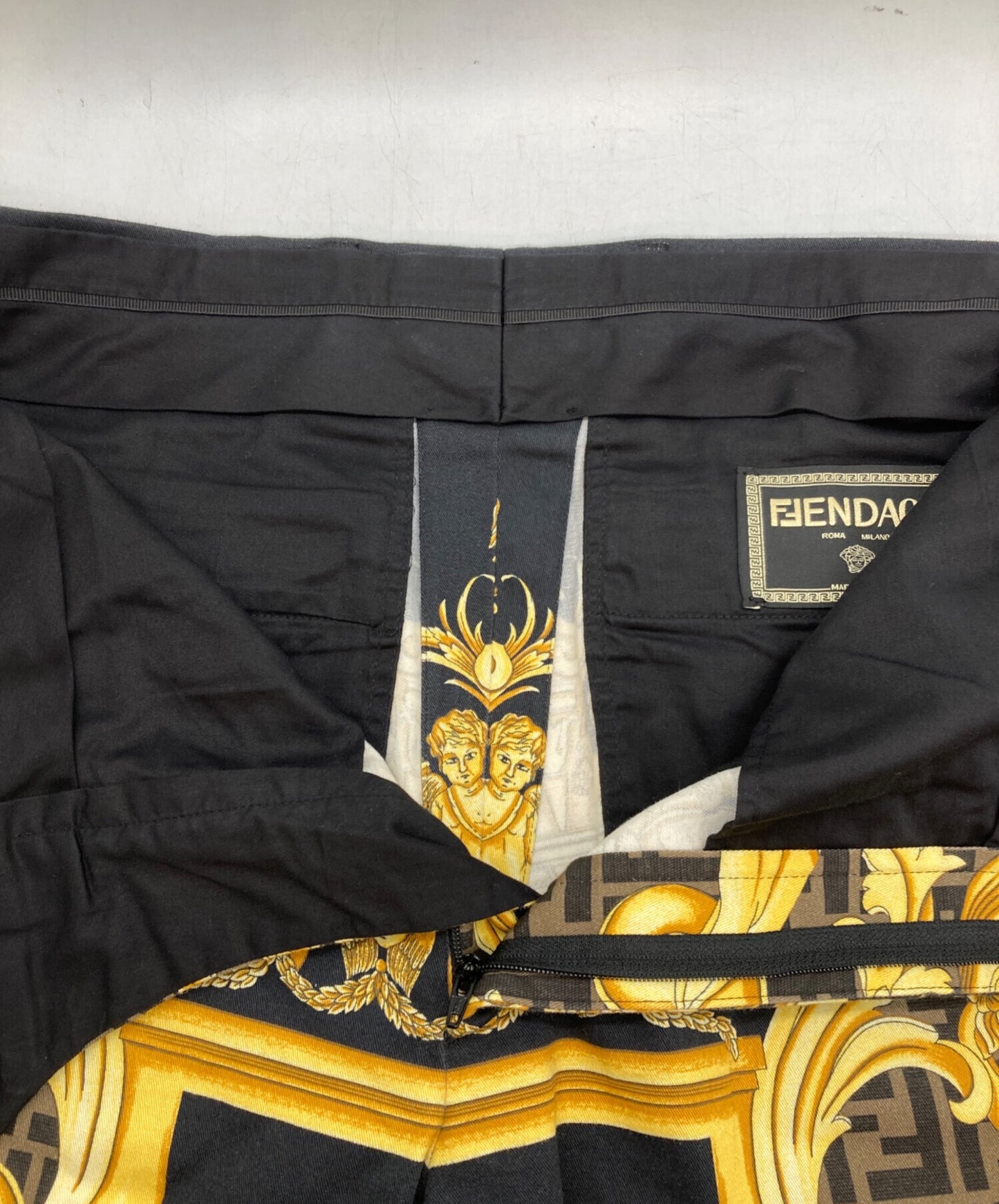 [Pre-owned] FENDI shorts FB0521 AKCD