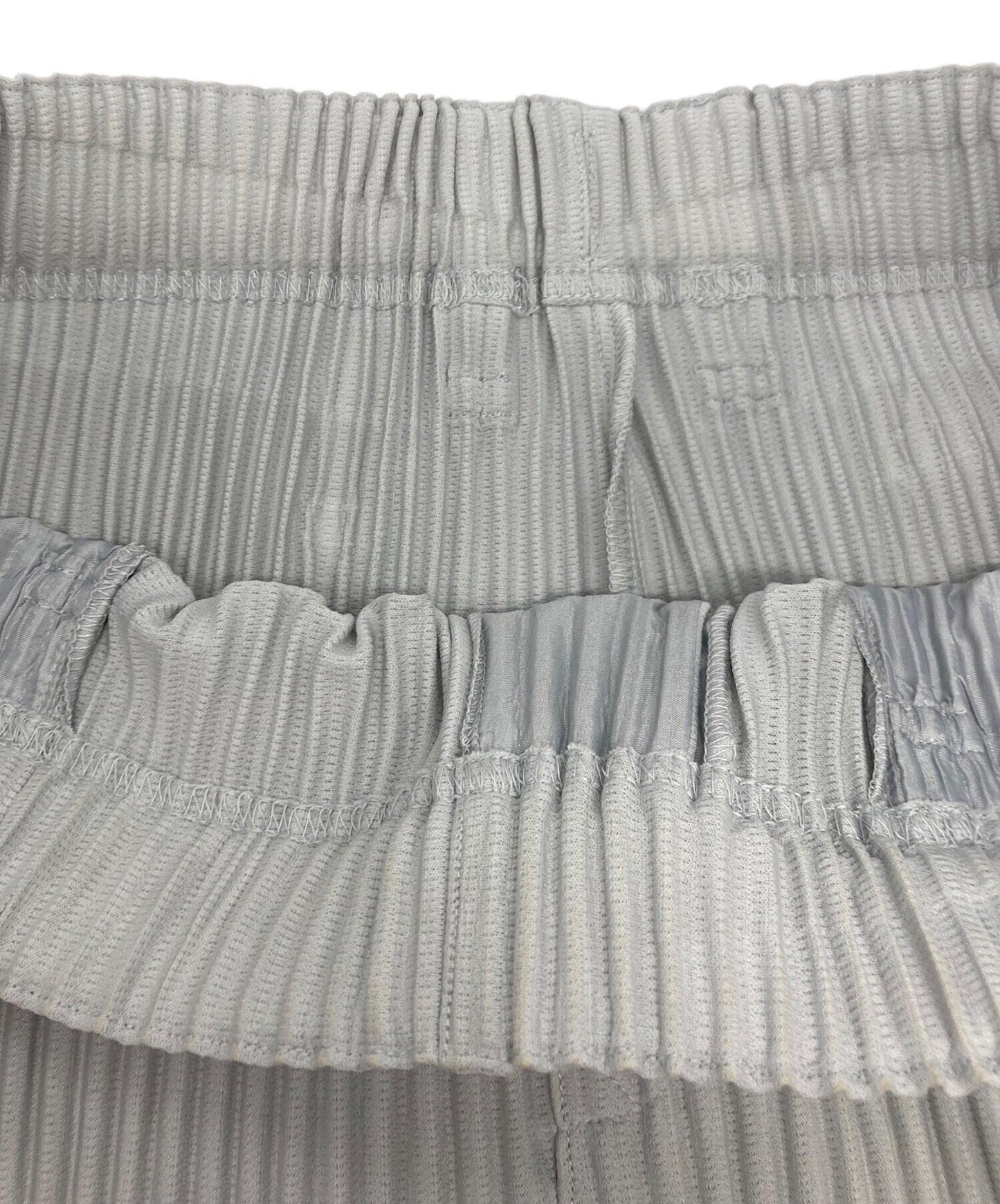 [Pre-owned] HOMME PLISSE ISSEY MIYAKE pleated pants HP55JF150